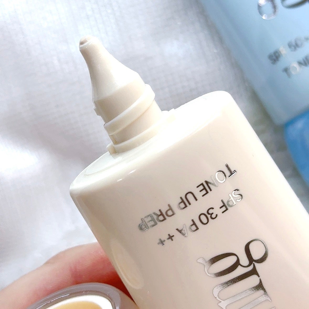 スパグロウUVトーンアップベース/fwee/化粧下地を使ったクチコミ(4枚目)