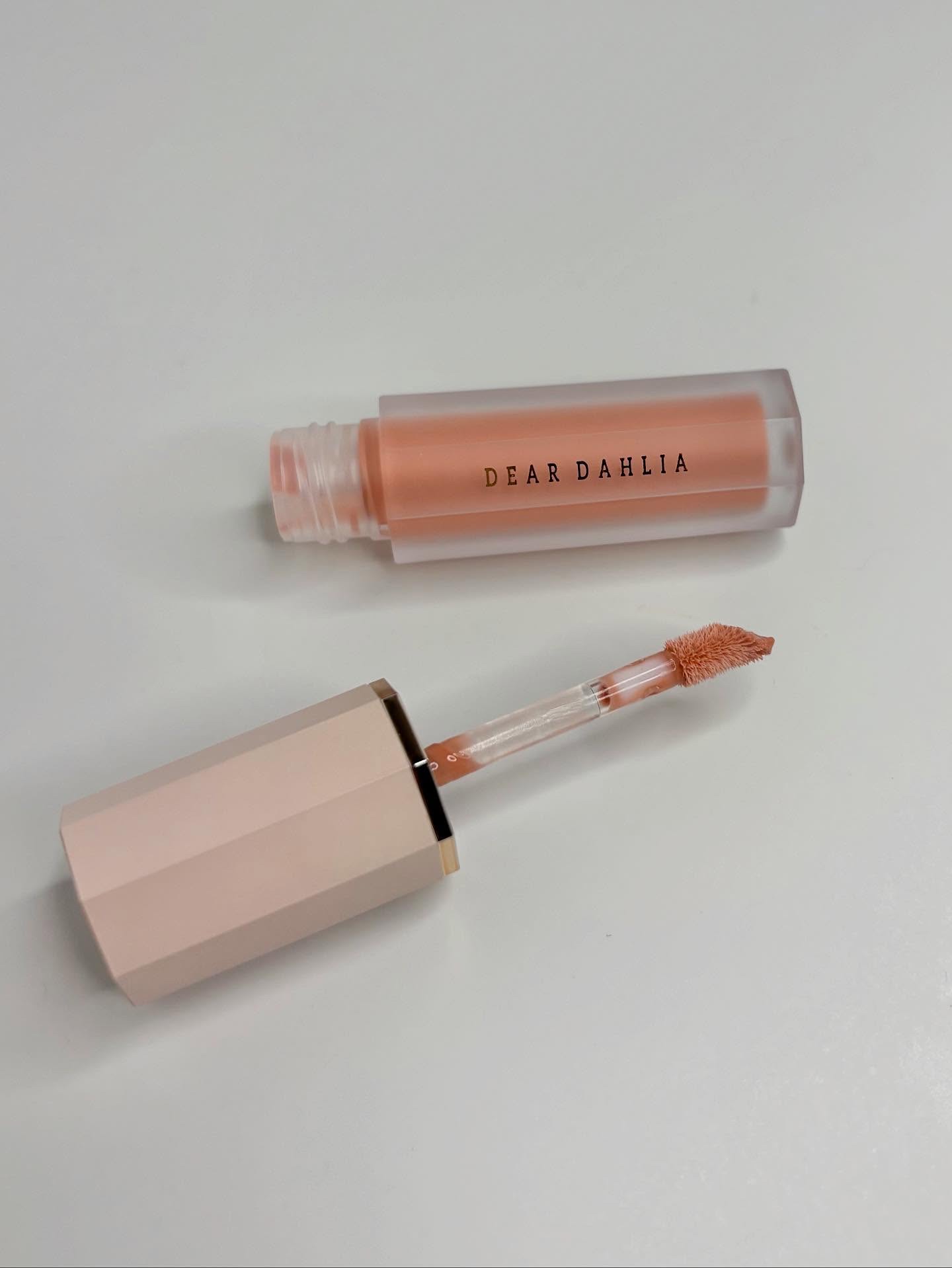 ペタルドロップリキッドブラッシャー/DEAR DAHLIA/リキッドチークを使ったクチコミ（1枚目）