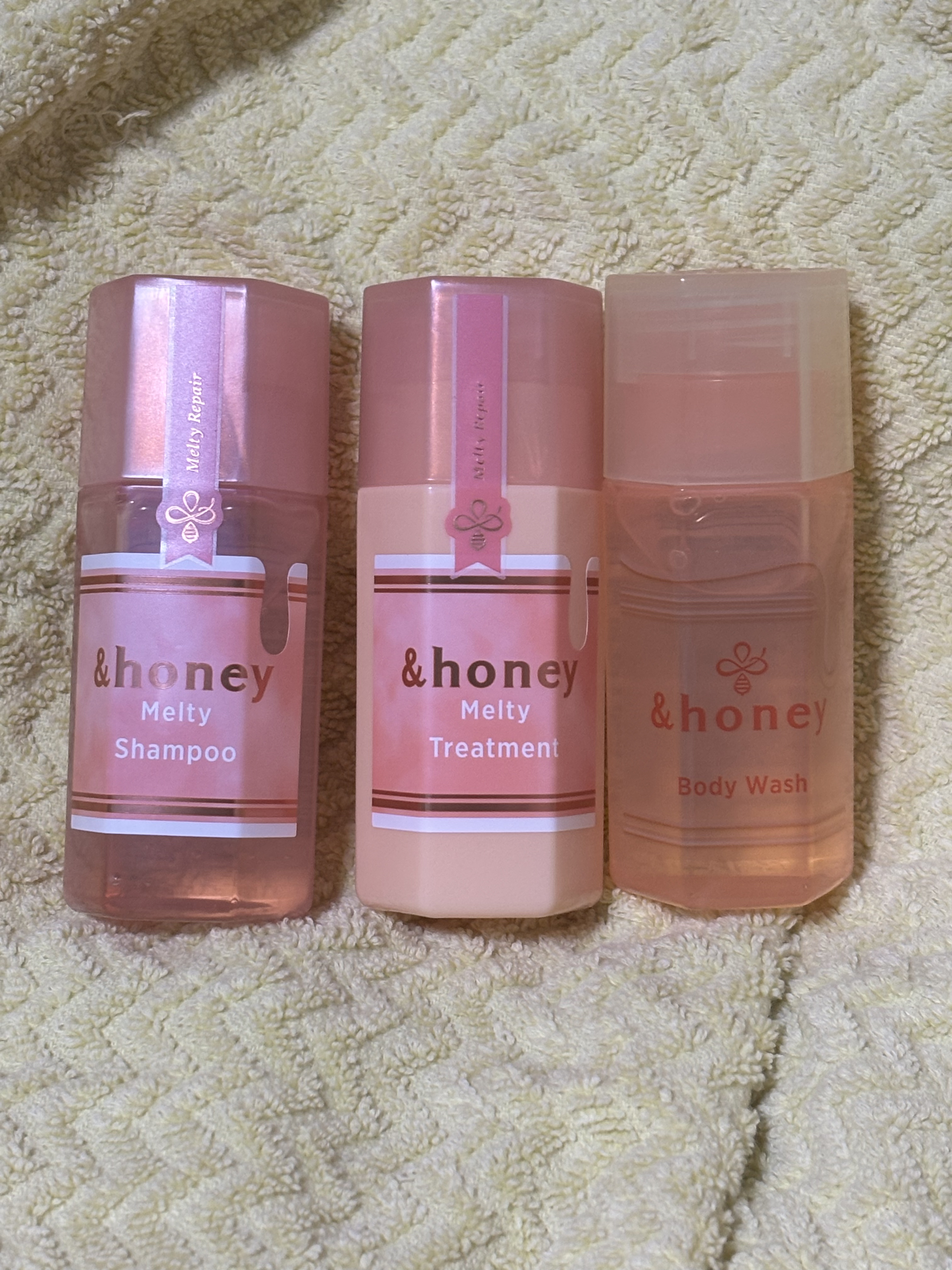 アンドハニー メルティ シャンプー＆ヘアトリートメント＆ボディウォッシュ ミニボトルセット/&honey/その他キットセットを使ったクチコミ（3枚目）