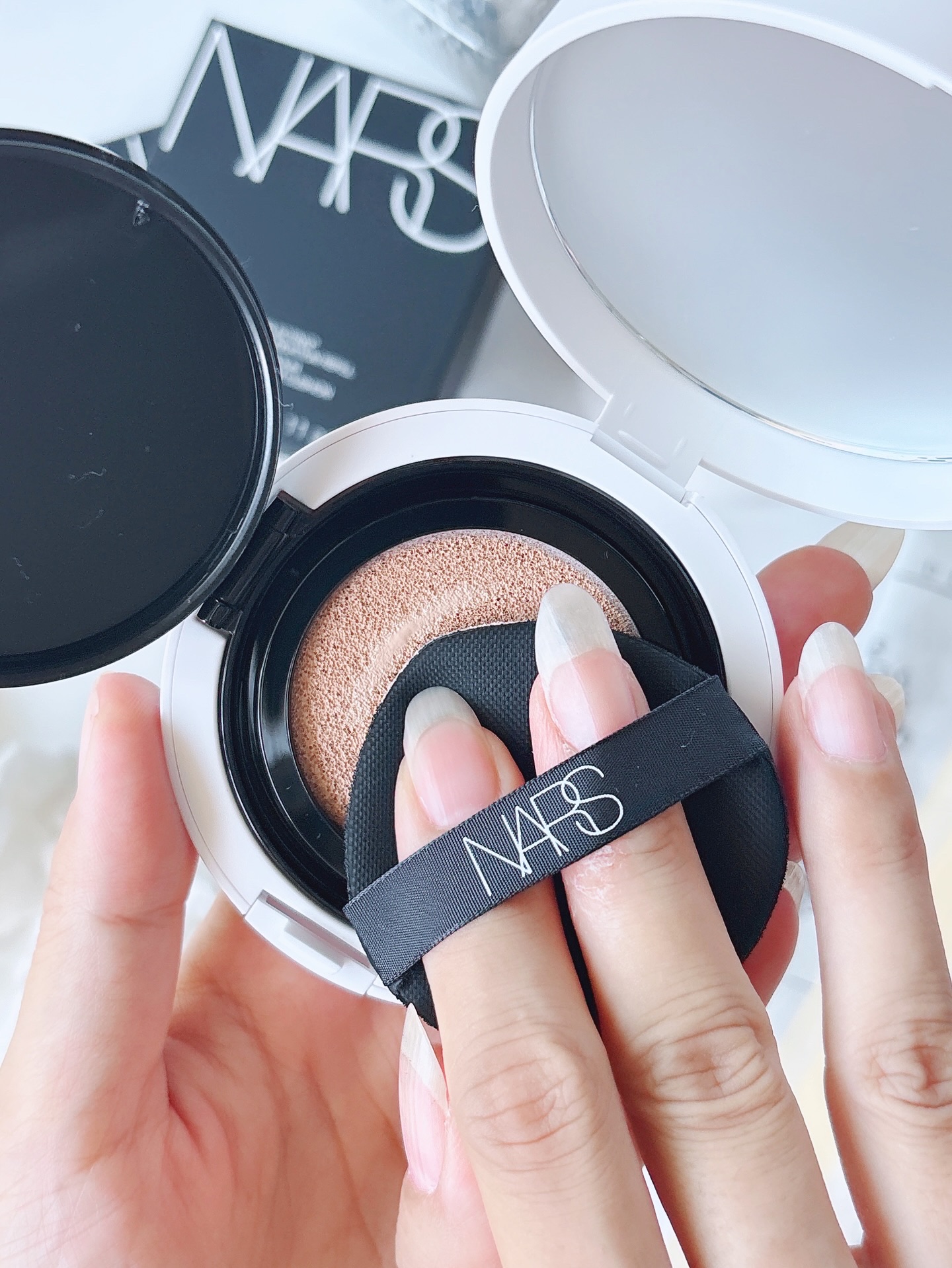 NARS ライトリフレクティング セラムクッション ファンデーション/NARS/クッションファンデーションを使ったクチコミ（3枚目）