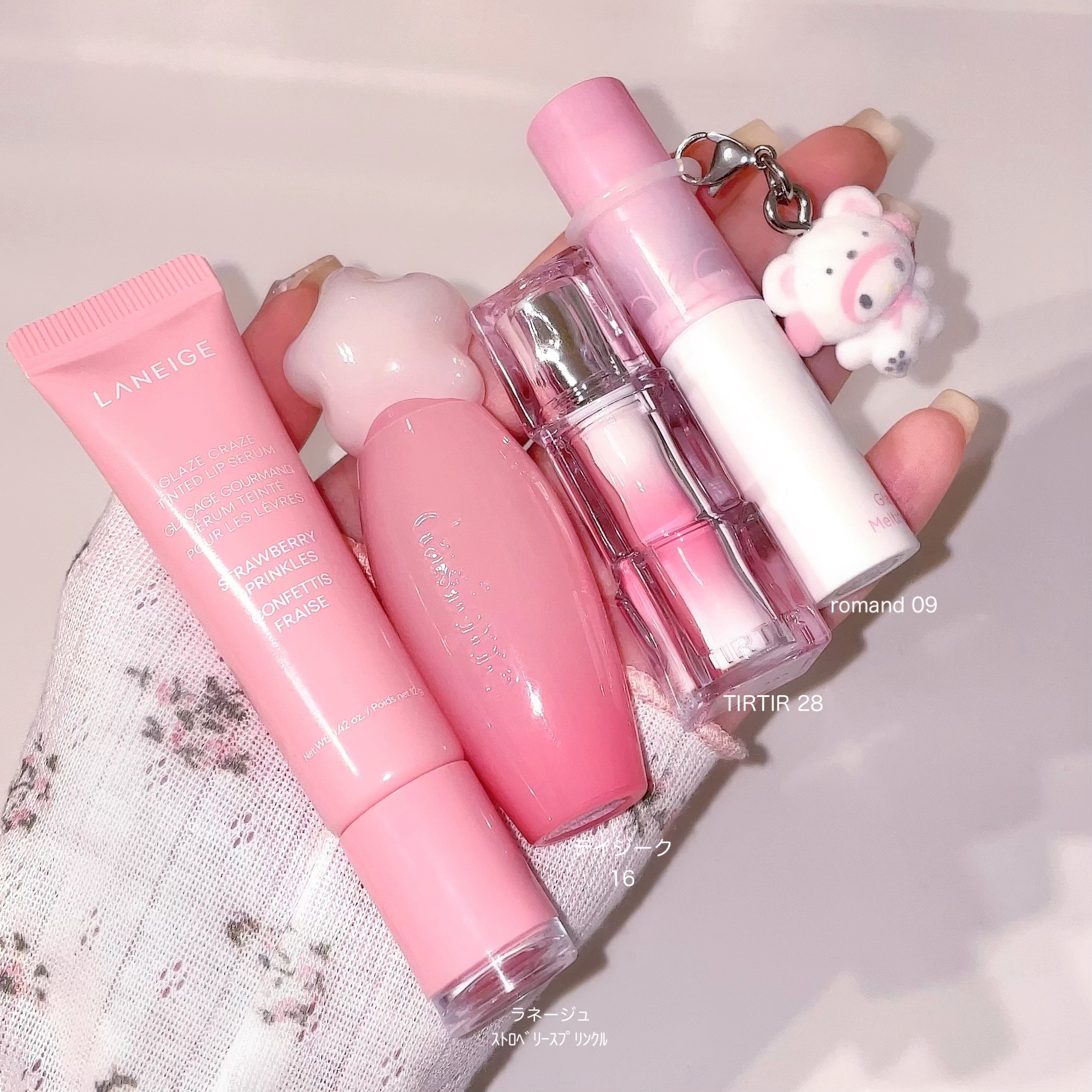 うさぎ舌ピンクの中でもダントツ明るくてピーチ姫みたいになれるリップはこれ‼️

