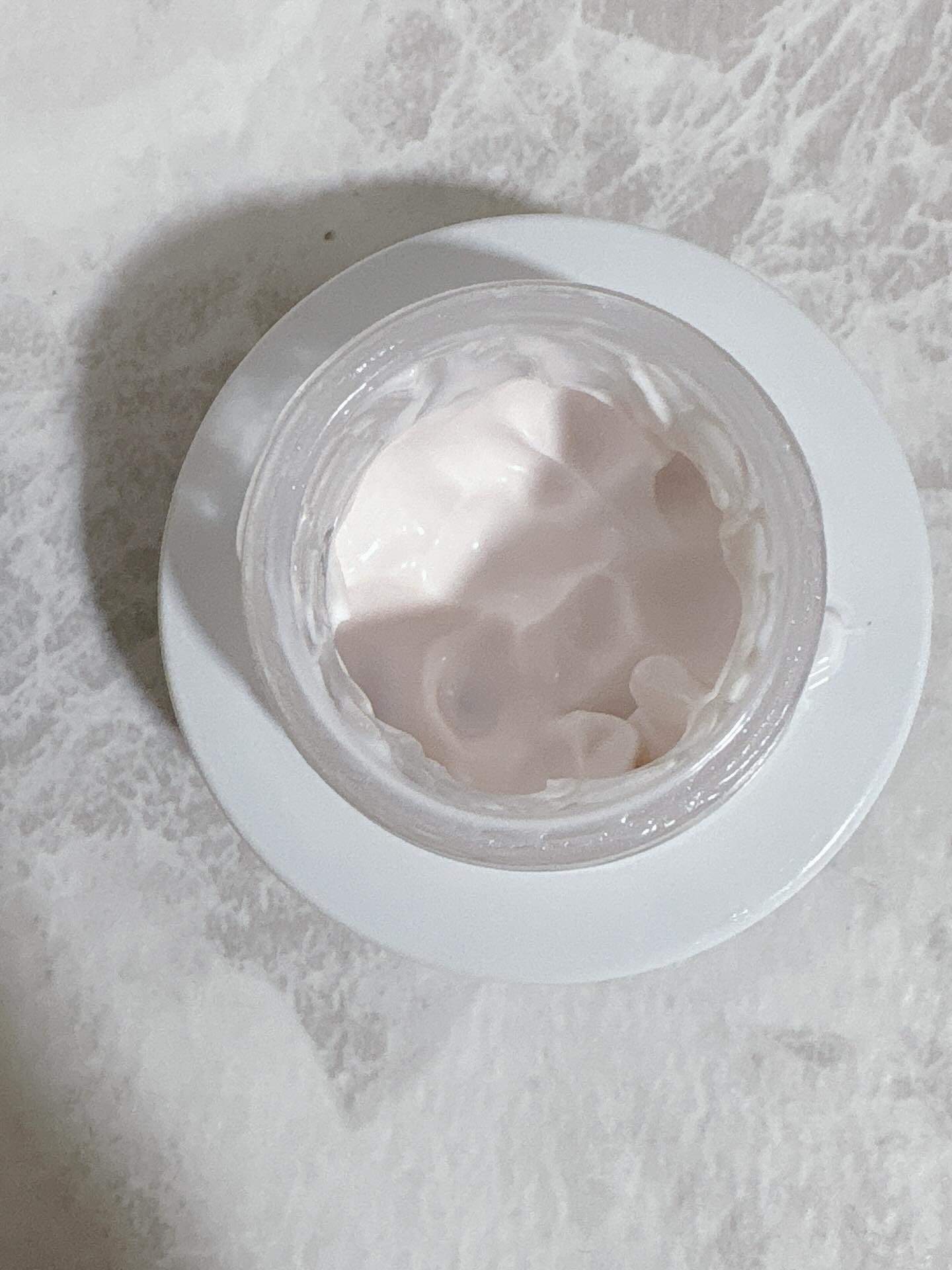 クリーム　イン　デイ 40g/KANEBO/フェイスクリームを使ったクチコミ（2枚目）