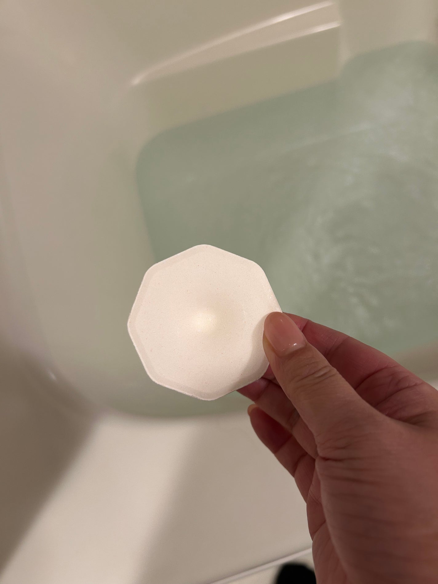 メディキュア 柑橘の香り【医薬部外品】/バブ/炭酸系入浴剤を使ったクチコミ(2枚目)