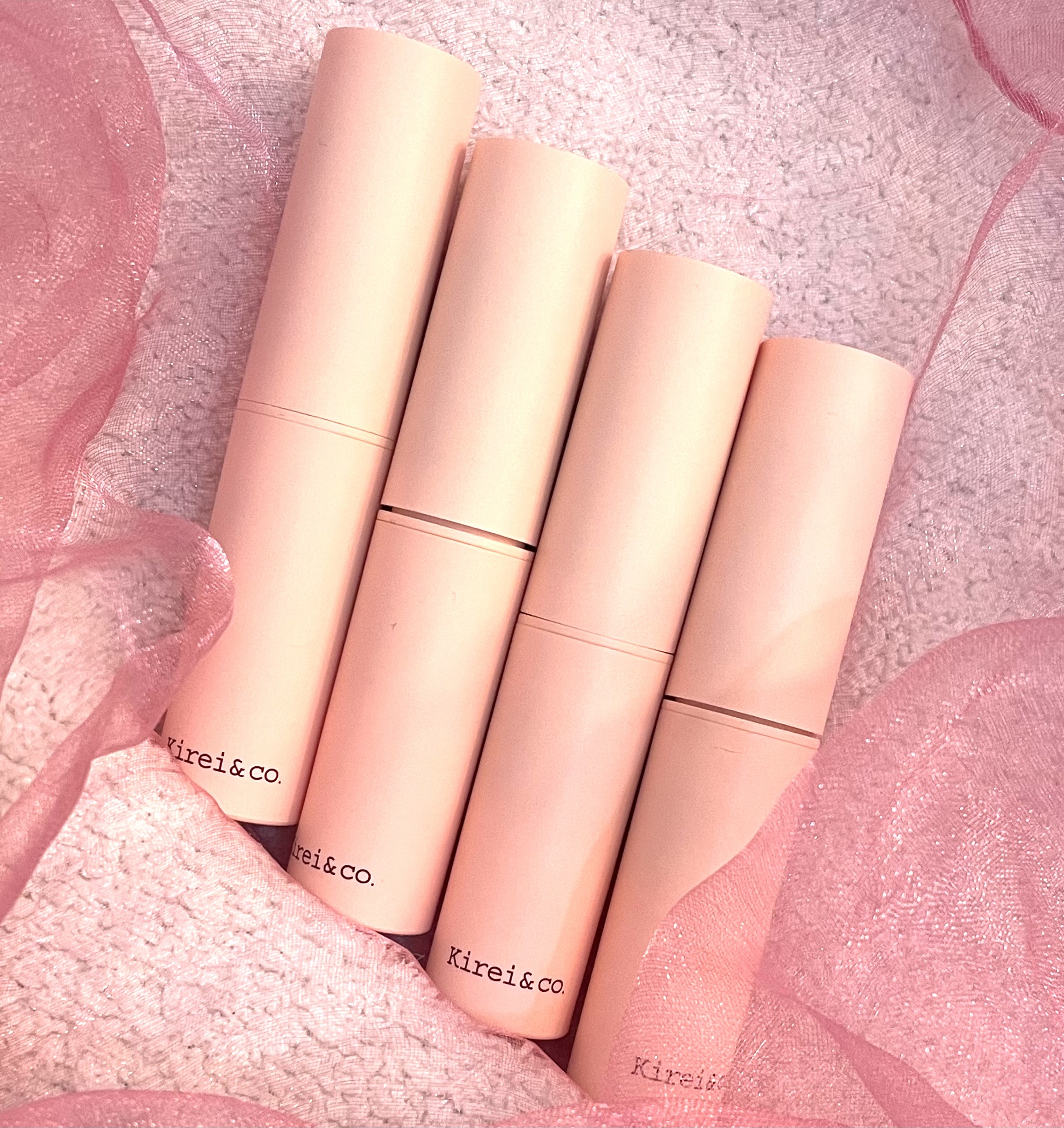 キレイアンドコー グロウインリップ 04 クリームモーヴ/Kirei&co./口紅を使ったクチコミ（2枚目）