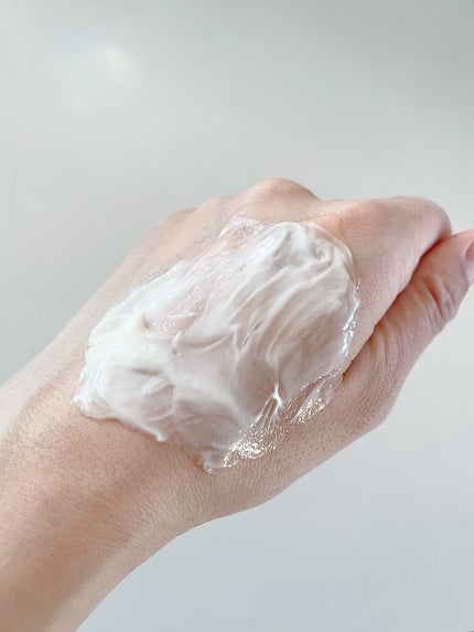 ホワイトトリュフダブルセラムアンドクリーム/ダルバ/フェイスクリームを使ったクチコミ(6枚目)