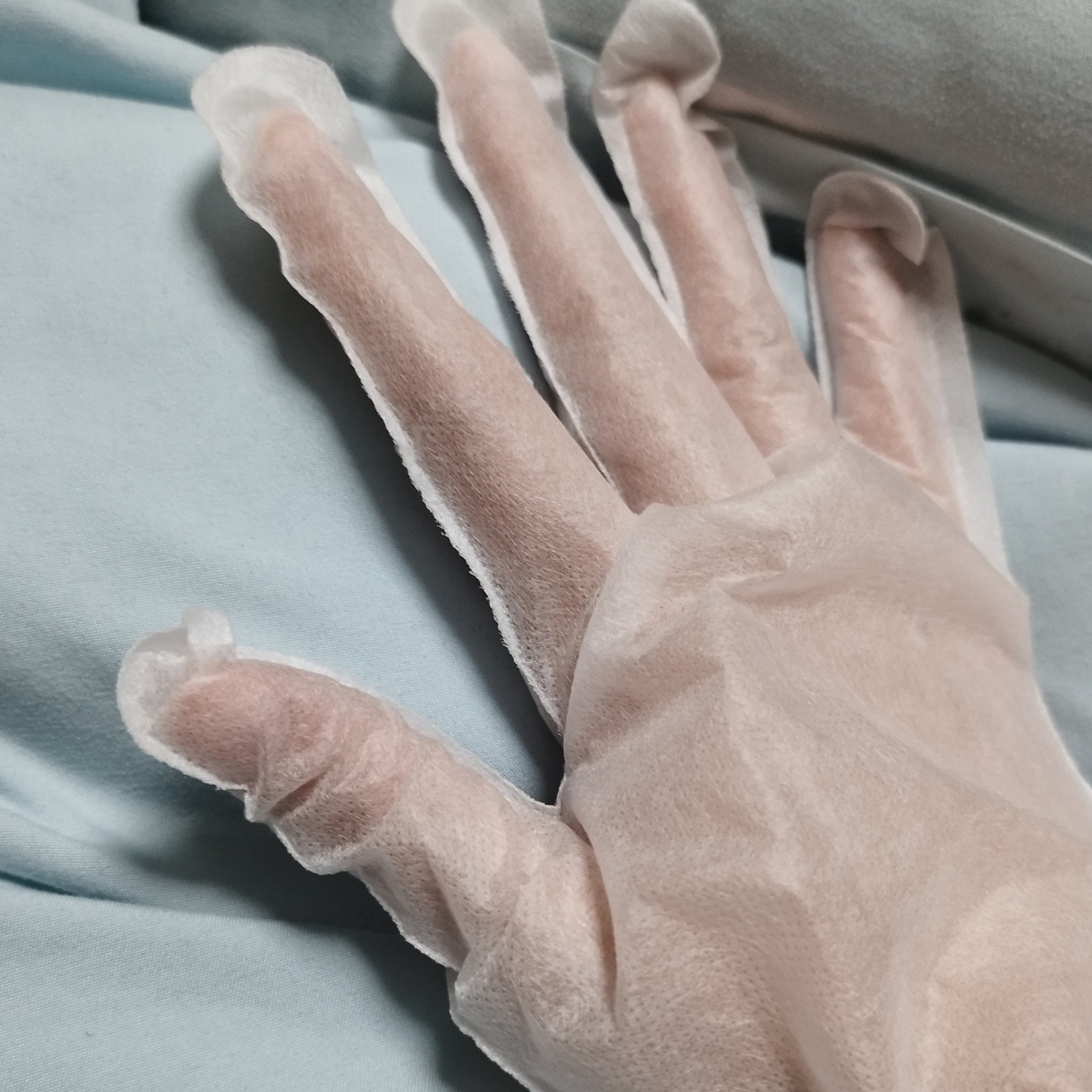 一晩中指先までまるごと守る　お手入れ底上げ　ハンドケアマスク/キュレル/ハンドクリームを使ったクチコミ（2枚目）