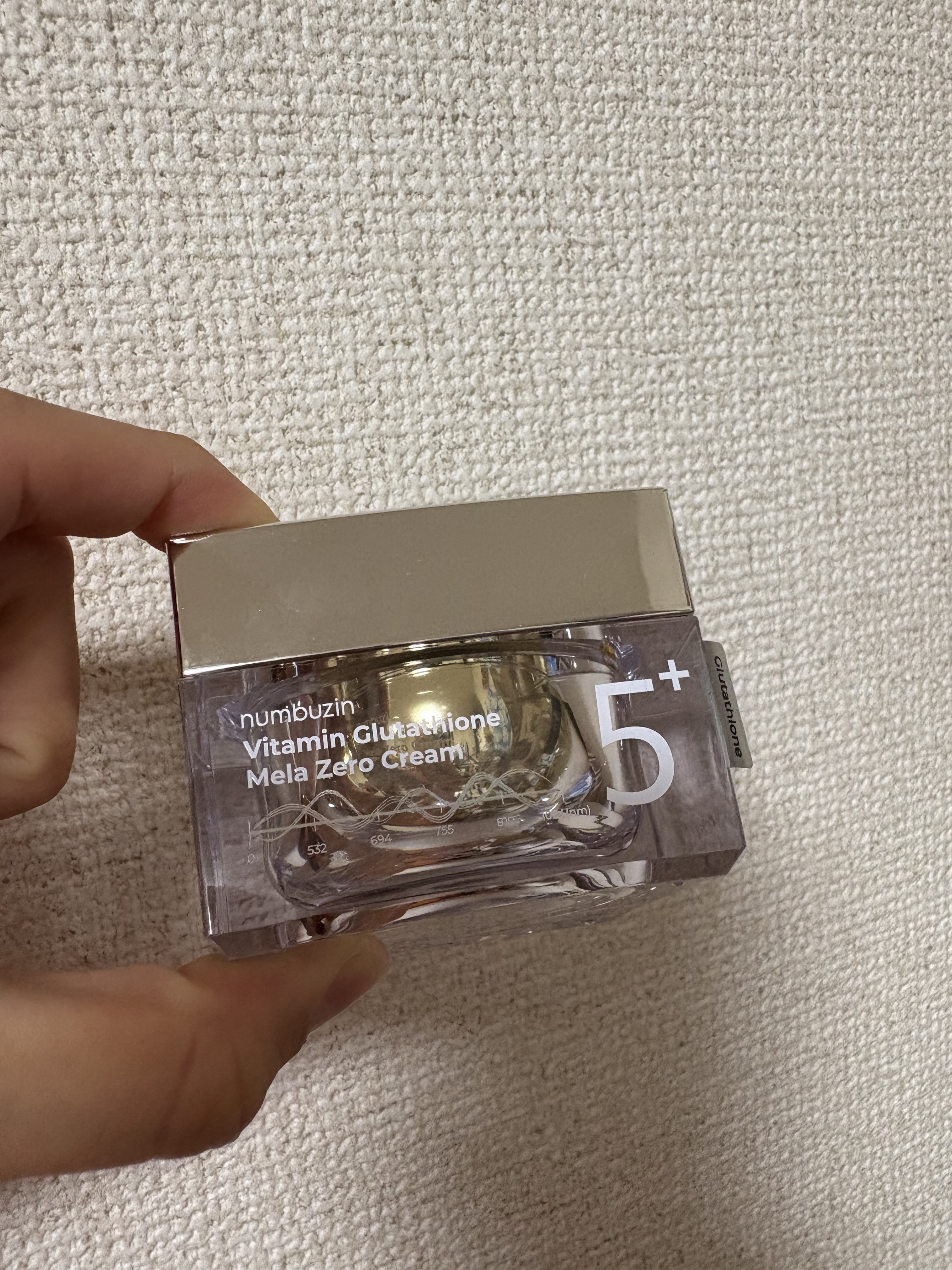 5番 白玉グルタチオンCメラゼロクリーム/numbuzin/フェイスクリームを使ったクチコミ（1枚目）