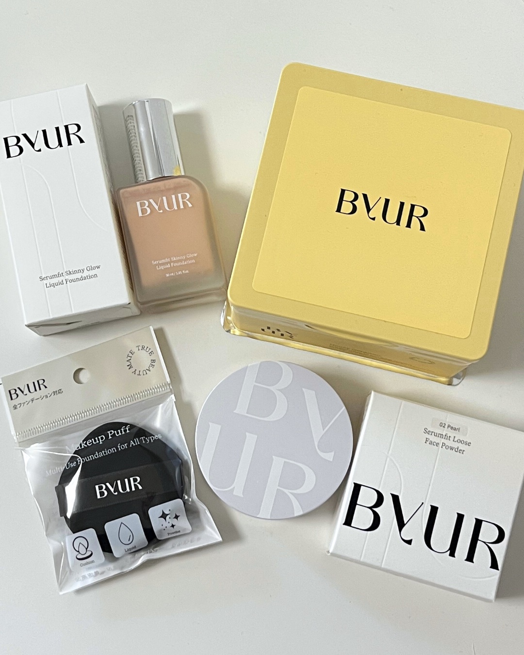 #byur 💛ちゅるん美肌セット💛

Qoo10 × ByUR
プレゼントキャンペーンに当選しました🎀

💛セラムフィット スキニー グローリキッドファンデーション
24時間うるおい美膜キープ✨
みずみずしいツヤ肌仕上がりなリキッド