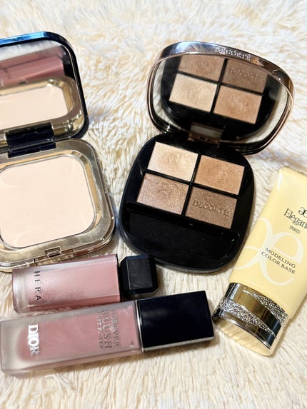 プードルコンパクトエサンシエルn/クレ・ド・ポー ボーテ/プレストパウダーを使ったクチコミ(1枚目)