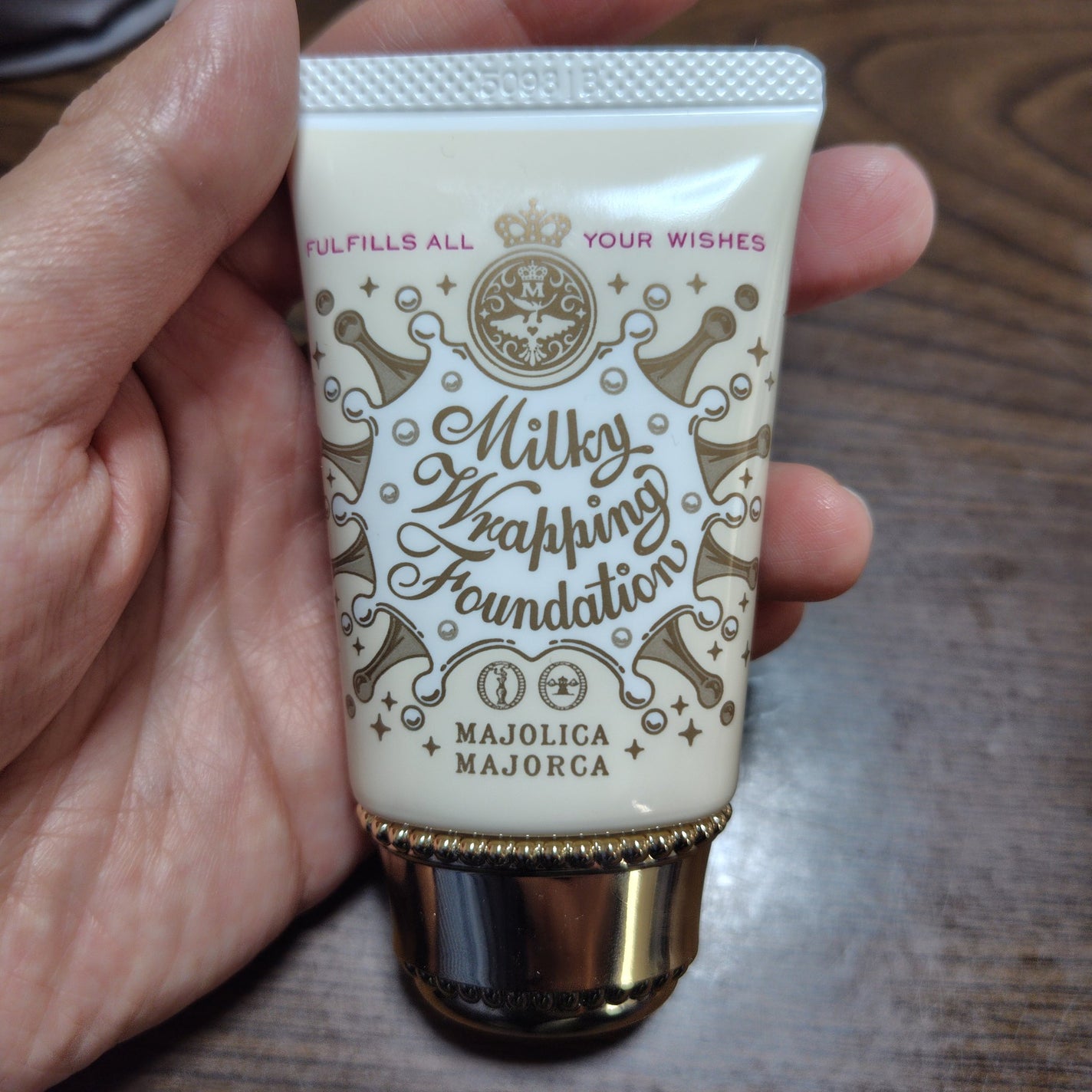 ミルキーラッピングファンデ/MAJOLICA MAJORCA/リキッドファンデーションを使ったクチコミ(1枚目)