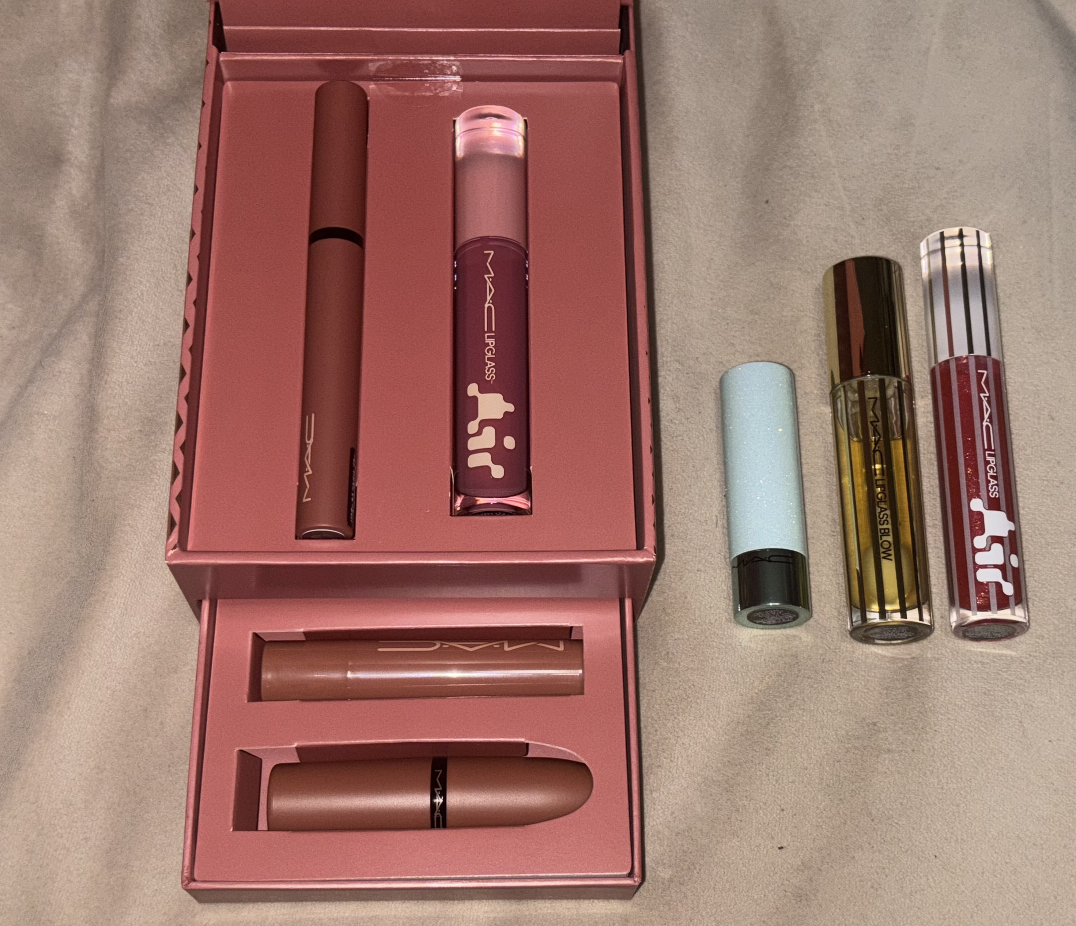 試してみた】M・A・C トータリー テディ リップ キットのリアルな