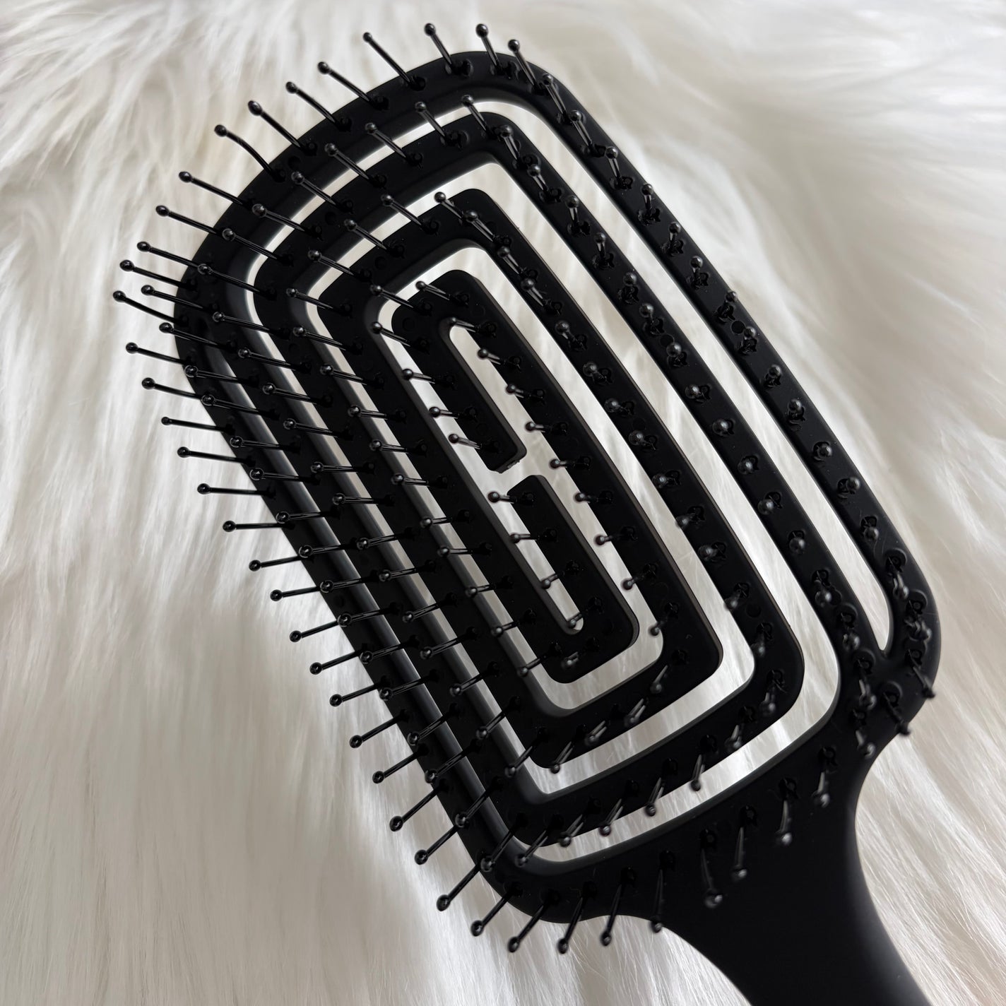 87saku ハナサク 速乾ブラシ/87saku/ヘアブラシを使ったクチコミ(3枚目)