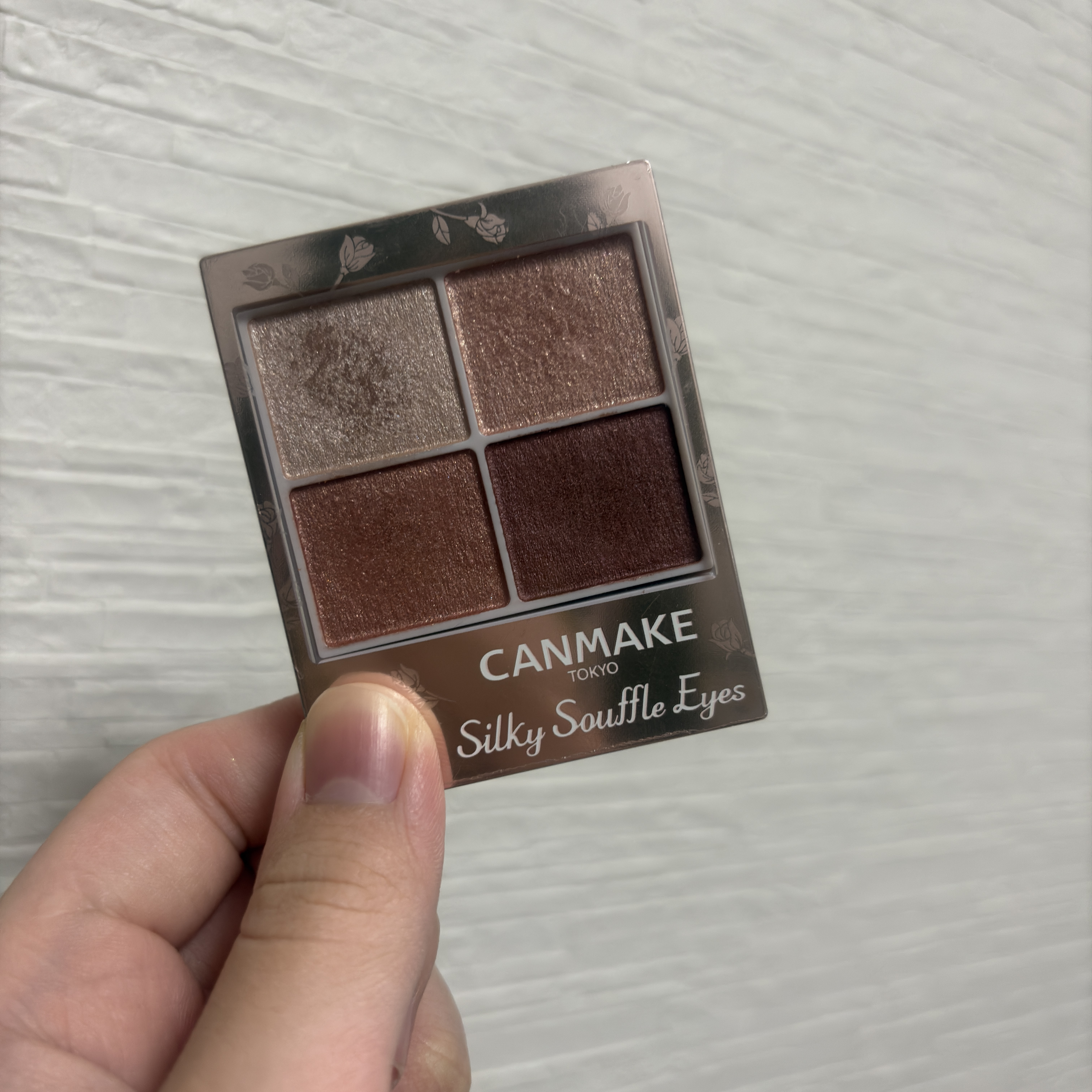 シルキースフレアイズ/キャンメイク/アイシャドウパレットを使ったクチコミ（1枚目）