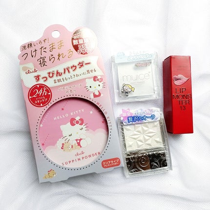 すっぴんパウダーC パステルローズの香り ハローキティ コラボ デザイン(数量限定)/クラブ/プレストパウダーの画像