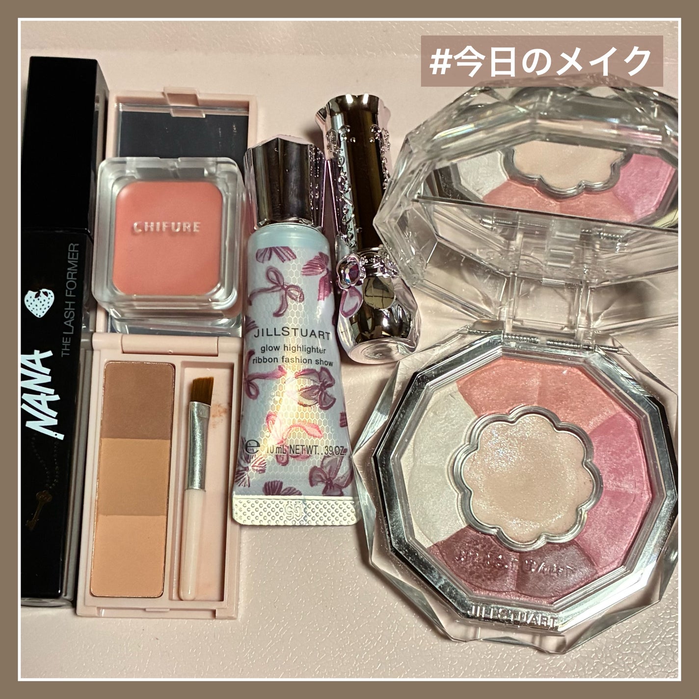 ジルスチュアート クリスタルブルーム ブルームクチュール アイズ/JILL STUART/アイシャドウパレットを使ったクチコミ(1枚目)