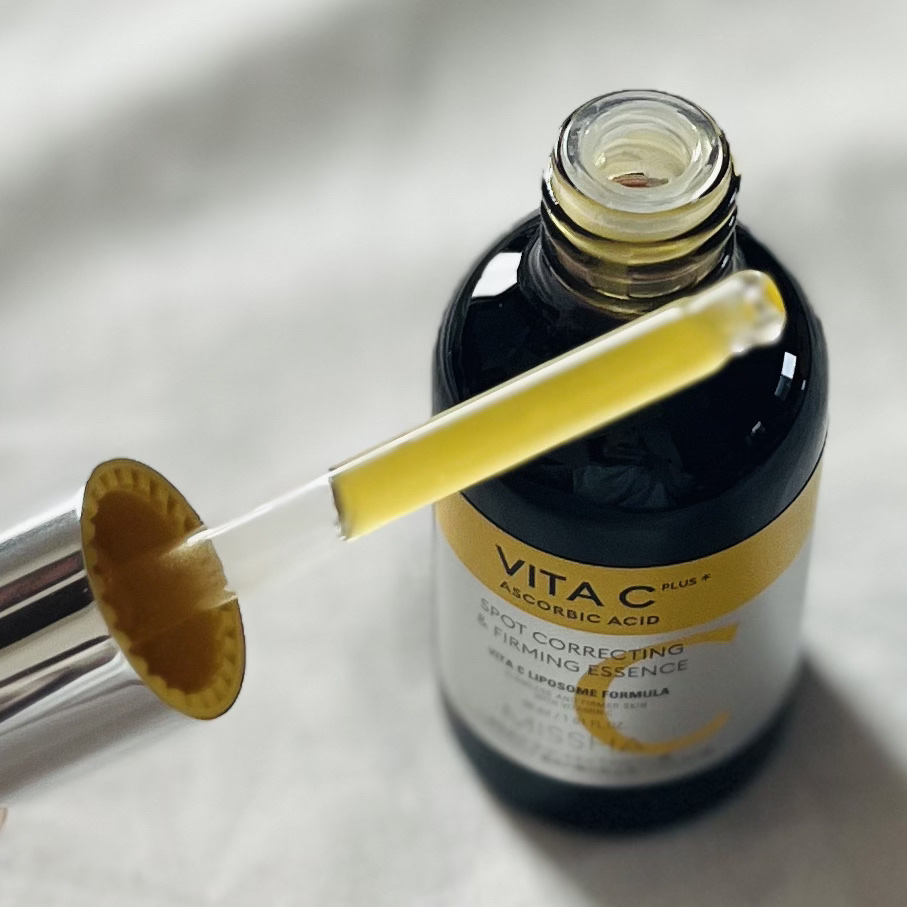  ♡MISSHA♡
ミシャ ビタシープラス 美容液 日本処方

最近毛穴の開きや毛穴汚れが凄く
気になってきたので、ずっとサボっていた
スキンケアをしっかりしてみることに︎︎︎︎︎︎…！🍋


[使用感･感想]

︎︎︎︎︎︎☑︎爽やかな