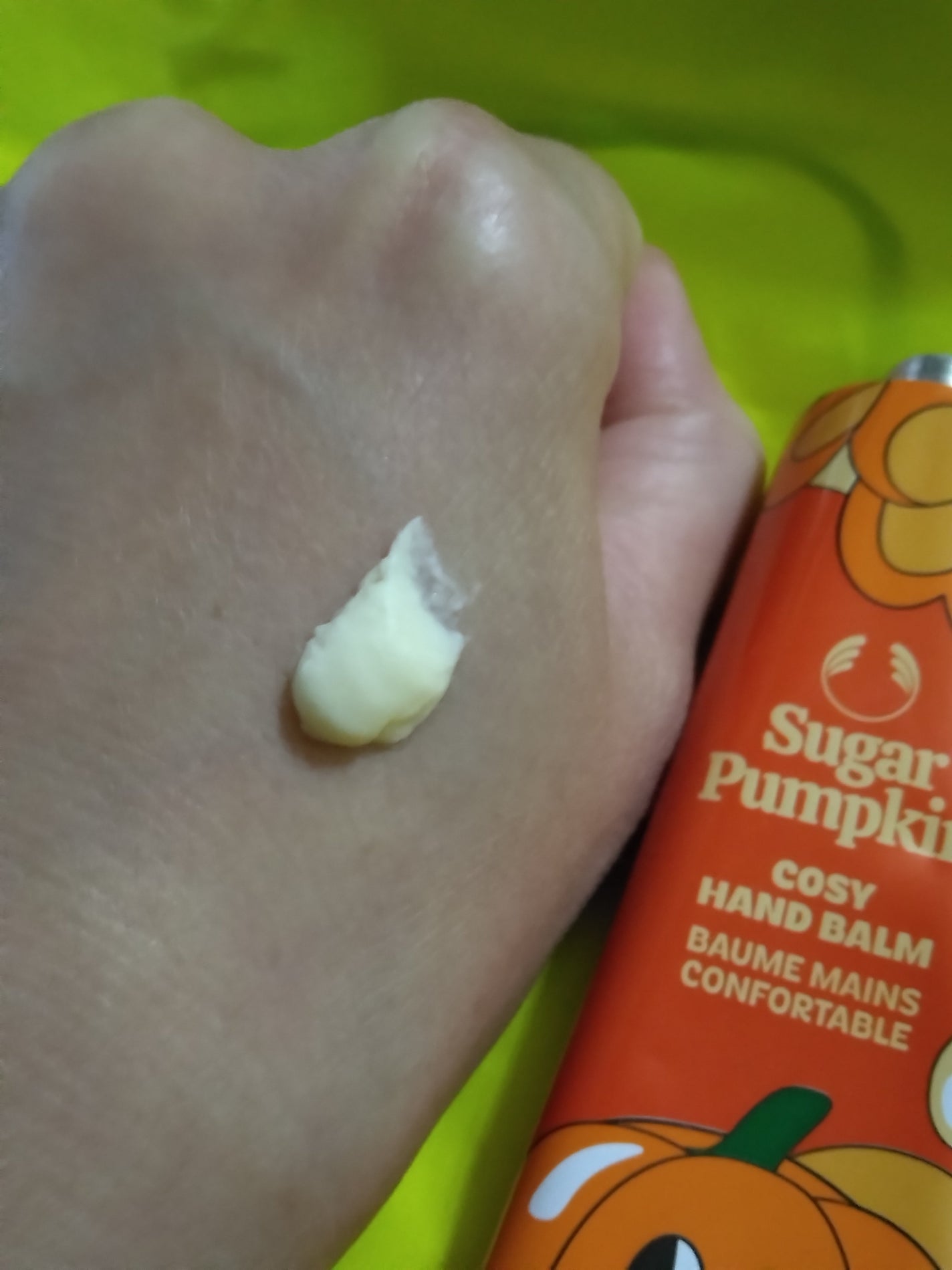 ハンドバーム シュガーパンプキン/THE BODY SHOP/ハンドクリームを使ったクチコミ(3枚目)