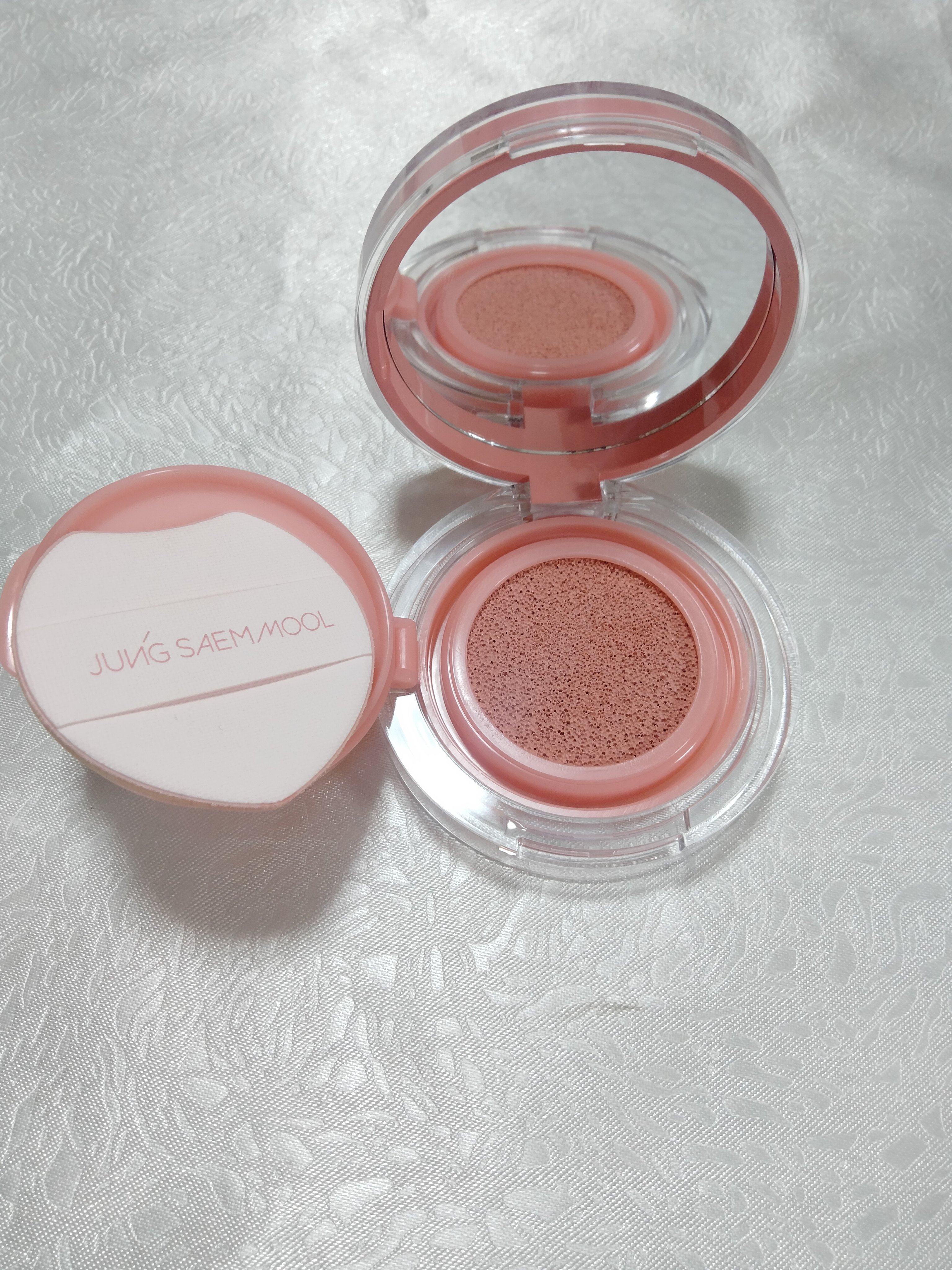 アーティストクッションブラッシュ/JUNG SAEM MOOL/リキッドチークを使ったクチコミ（3枚目）