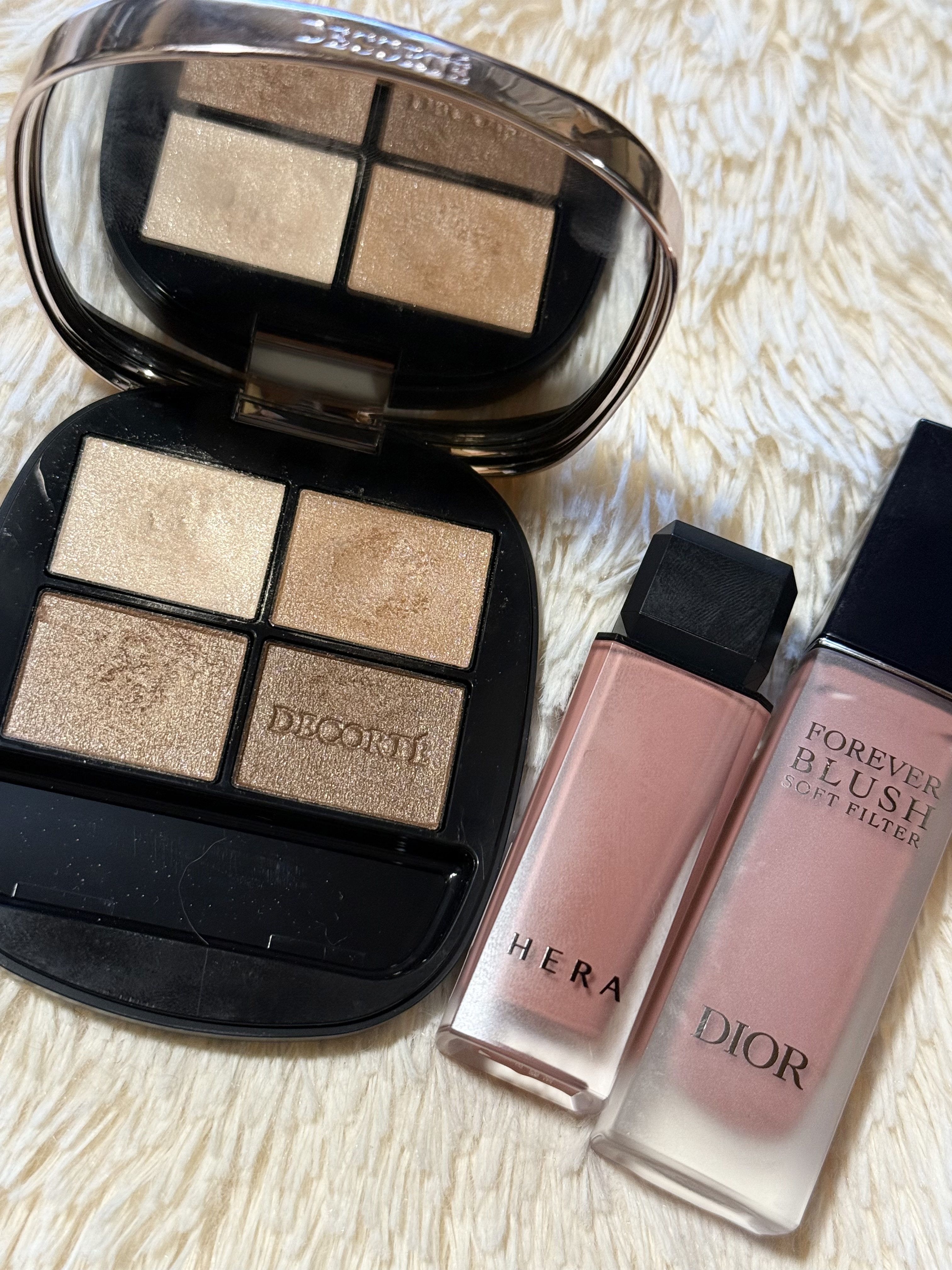 スキンシャドウ デザイニング パレット/DECORTÉ/アイシャドウパレットを使ったクチコミ（3枚目）