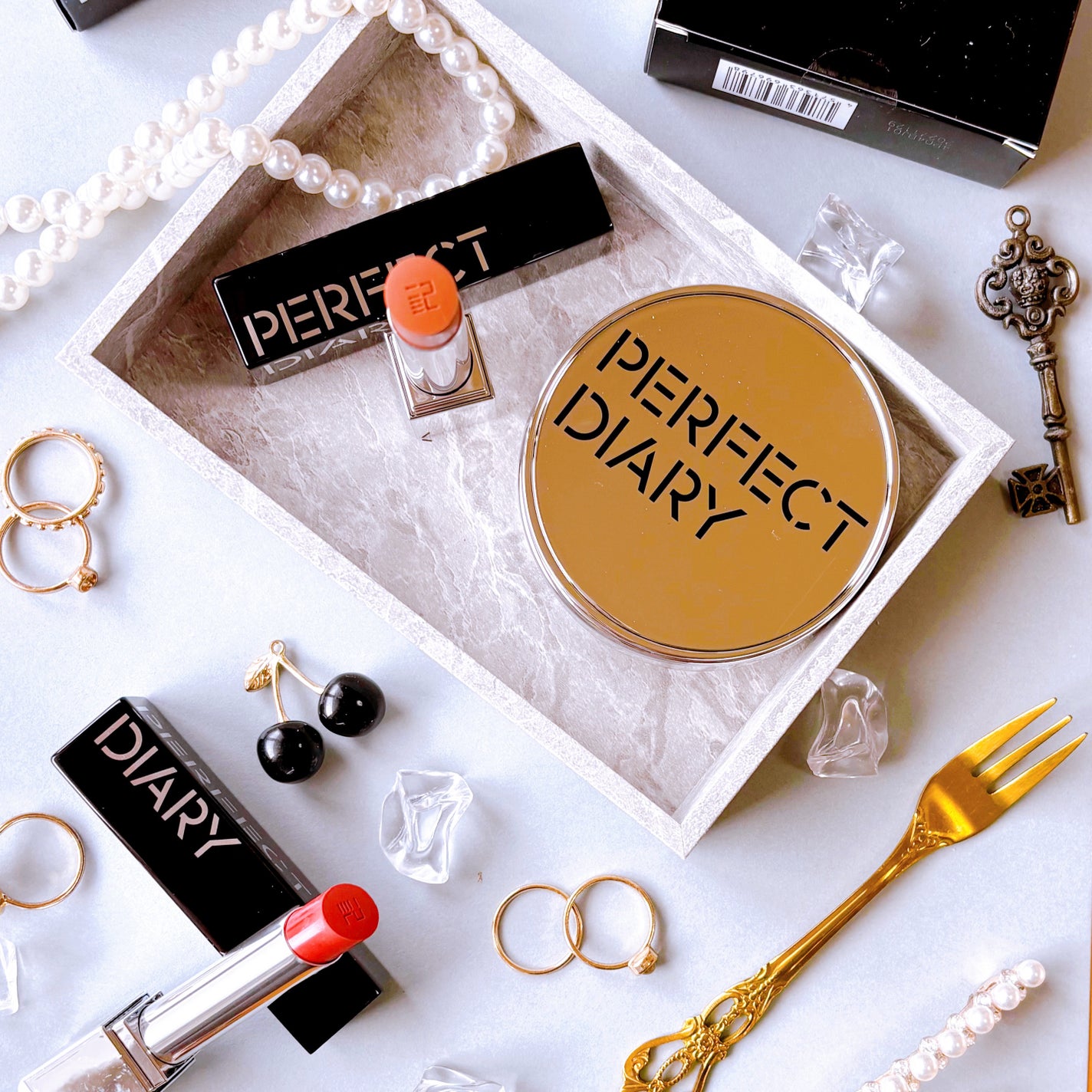 エッセンスコンシーリング UV クッションファンデーション/PERFECT DIARY/クッションファンデーションを使ったクチコミ(1枚目)