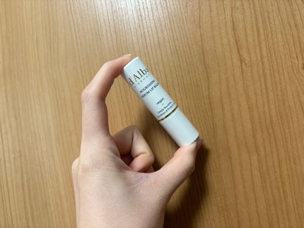 ホワイトトリュフナリシングセラムリップバーム/ダルバ/リップバームを使ったクチコミ(1枚目)