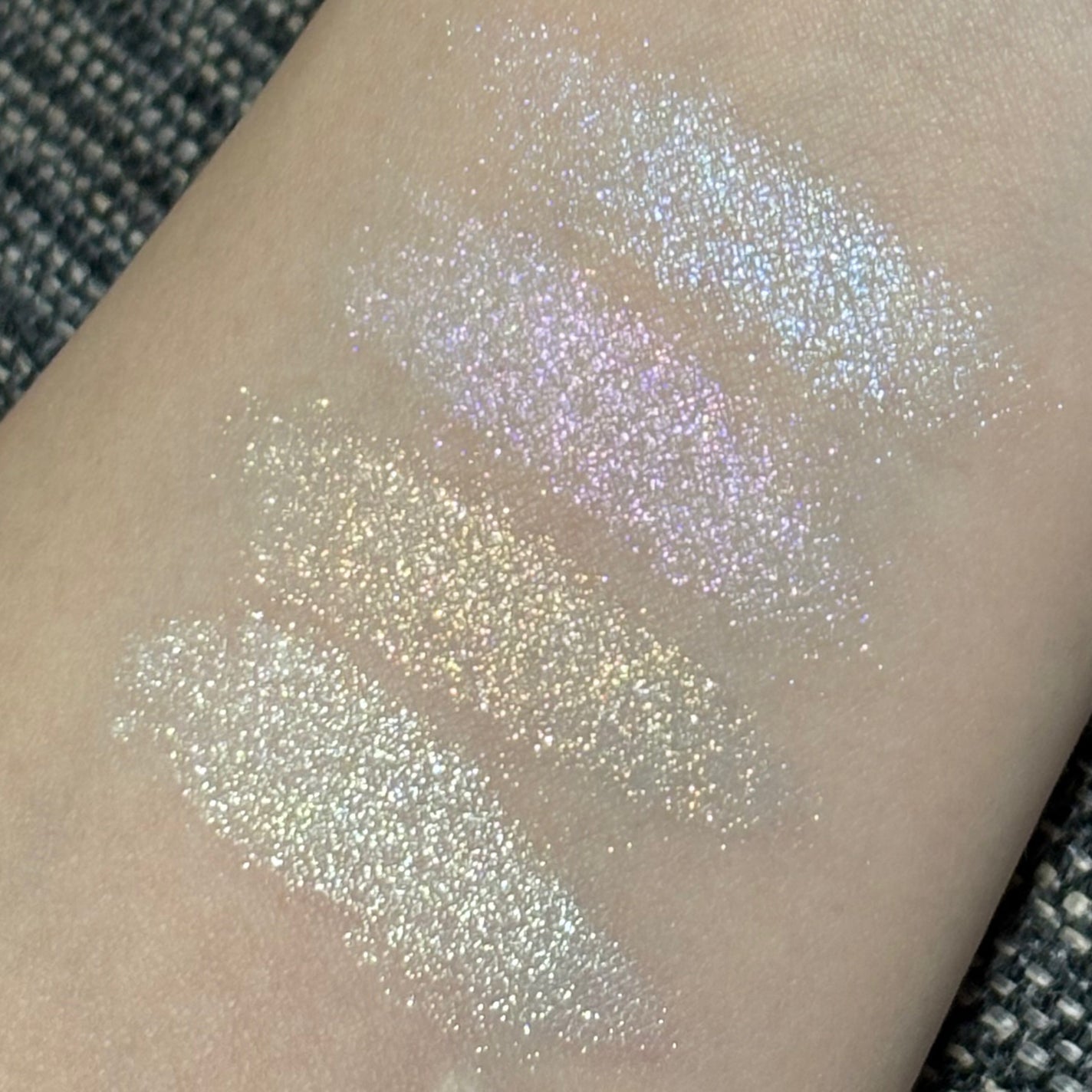 パールグロウハイライト SP3/CEZANNE/ハイライトを使ったクチコミ(3枚目)