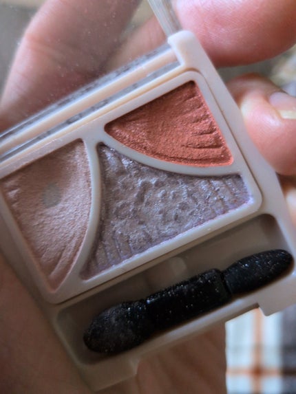 ジューシーピュアアイズ/キャンメイク/アイシャドウパレットを使ったクチコミ(3枚目)