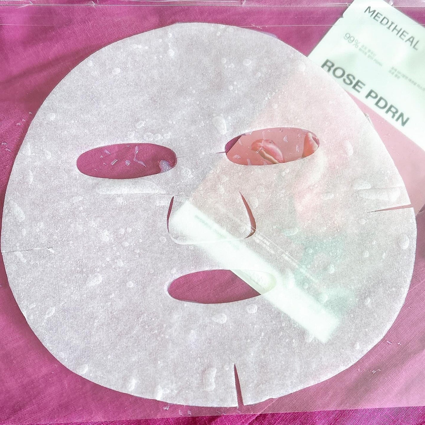ローゼPDRNエッセンシャルマスクヘルシーグロウ/MEDIHEAL/シートマスク・パックを使ったクチコミ(3枚目)