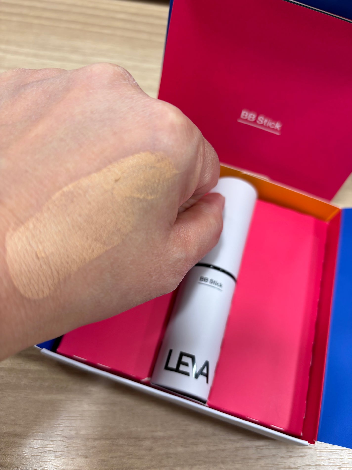 BBスティック /LEVA/BBクリームを使ったクチコミ(3枚目)