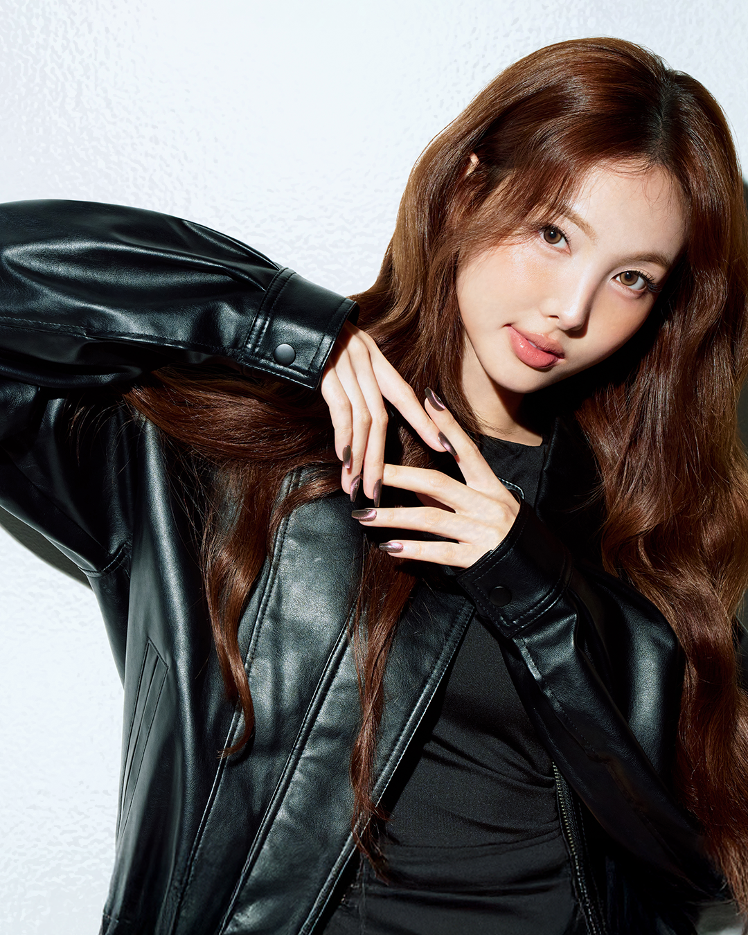 FINGER SUIT JAPAN 公式 on LIPS 「✧✧NAILLOOKwithTWICENAYEON✧✧おとな可..」(1枚目)