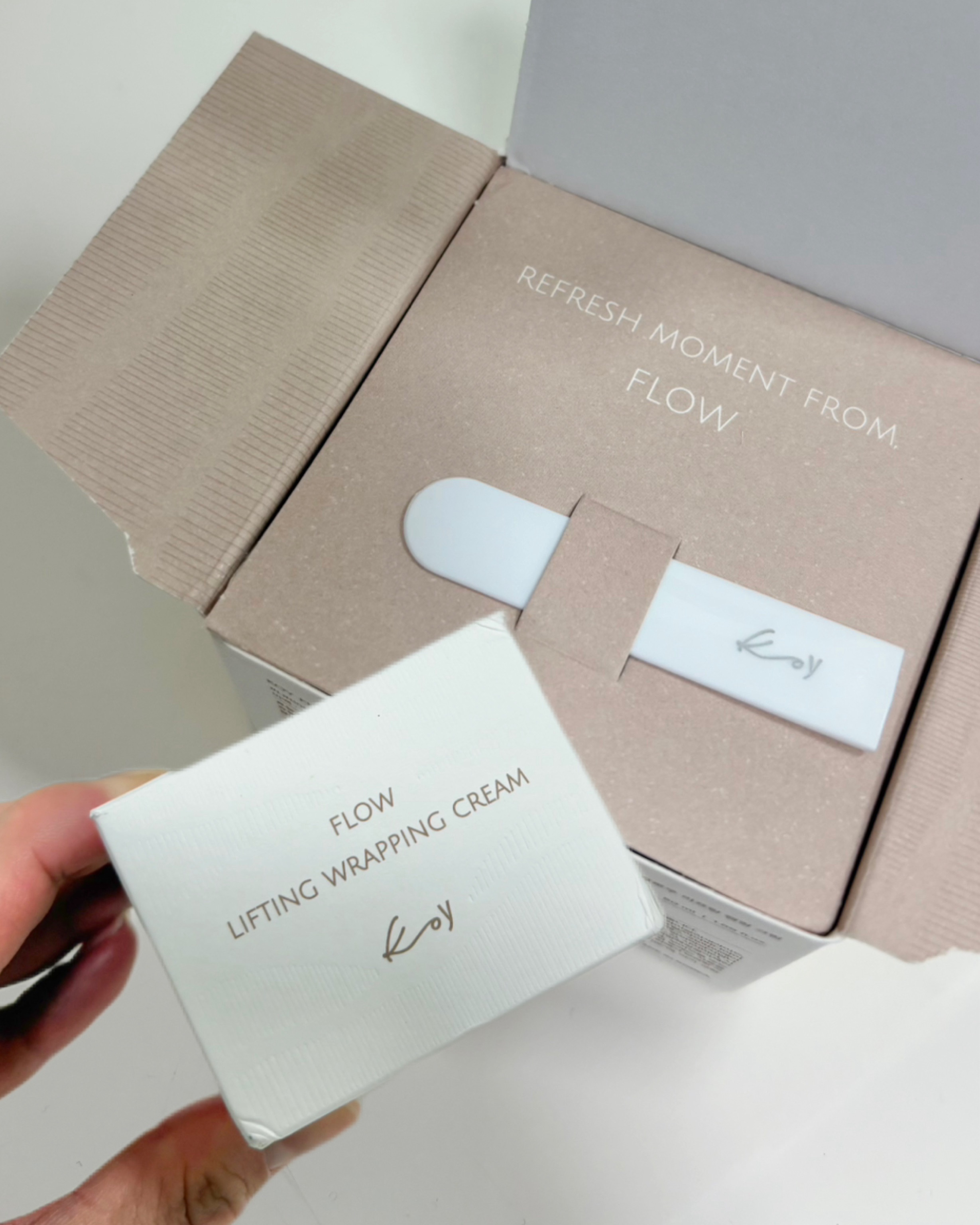 フローリフティングラッピングクリーム/koy/フェイスクリームを使ったクチコミ（2枚目）