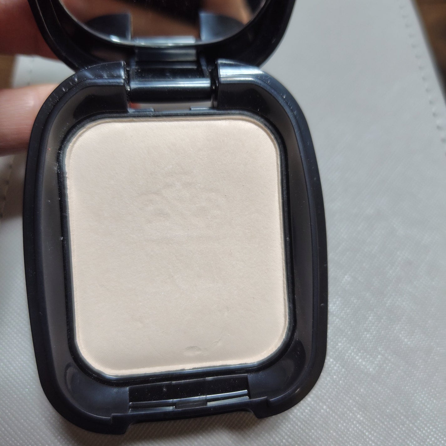 プレストポアカバー/MAJOLICA MAJORCA/プレストパウダーを使ったクチコミ(4枚目)