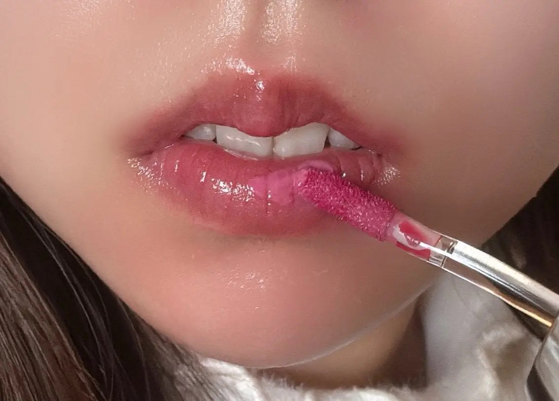 デュー ドロップ ティント/Coralhaze/リップティントを使ったクチコミ（3枚目）