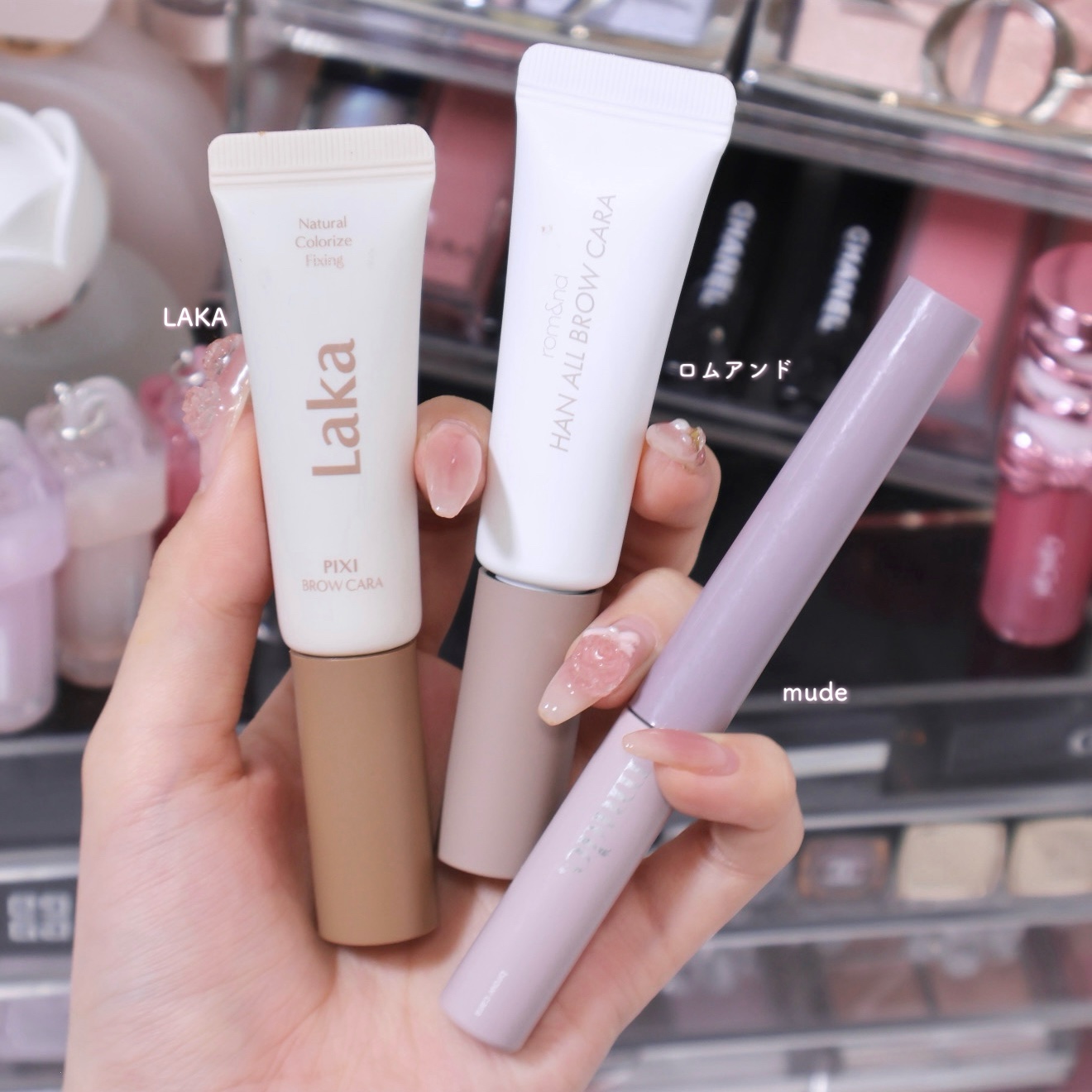 インスパイアスキニーブロウカラ B01 ミルクティー/mude./眉マスカラを使ったクチコミ（1枚目）