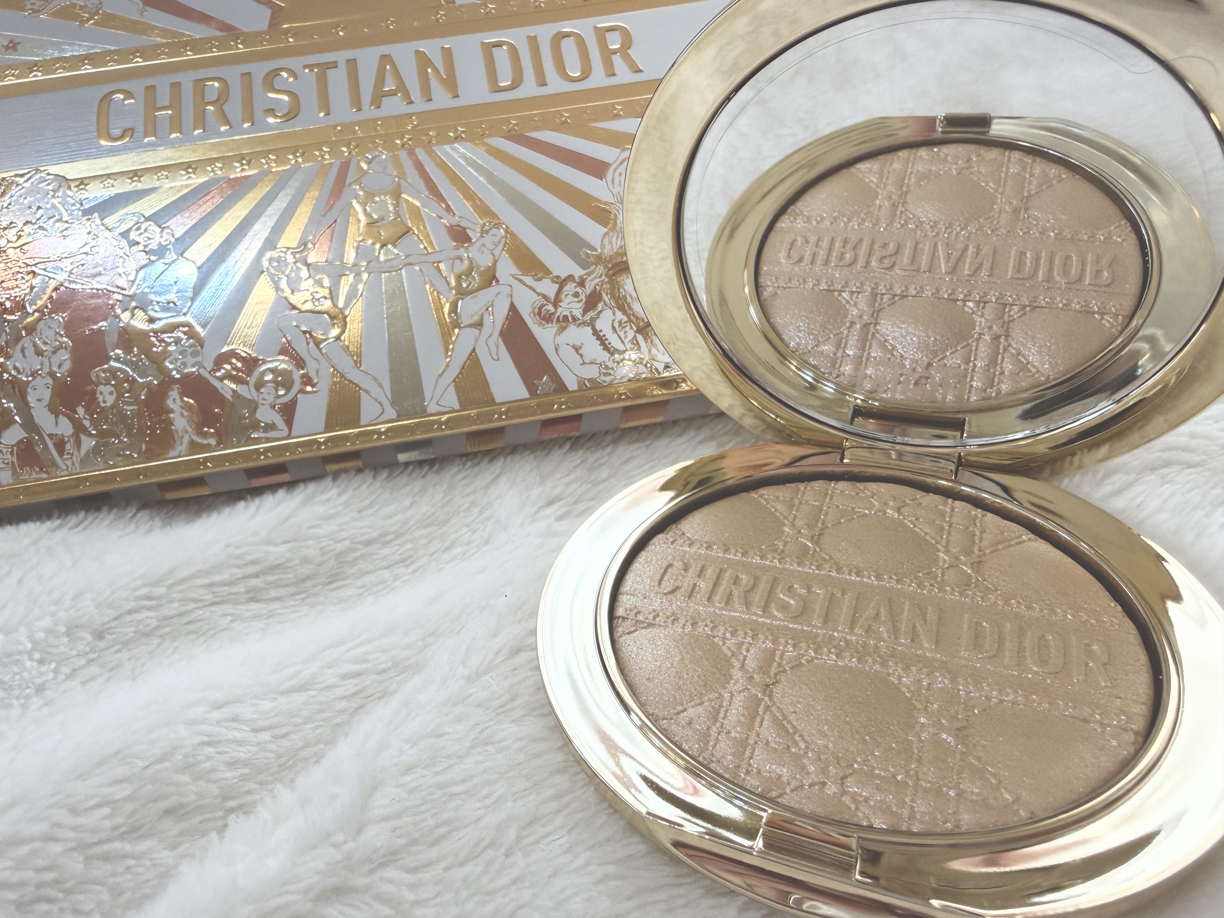 ディオールスキン フォーエヴァー グロウ ルミナイザー（ホリデーコレクション 2025 限定品）/Dior/メイクアップを使ったクチコミ（2枚目）