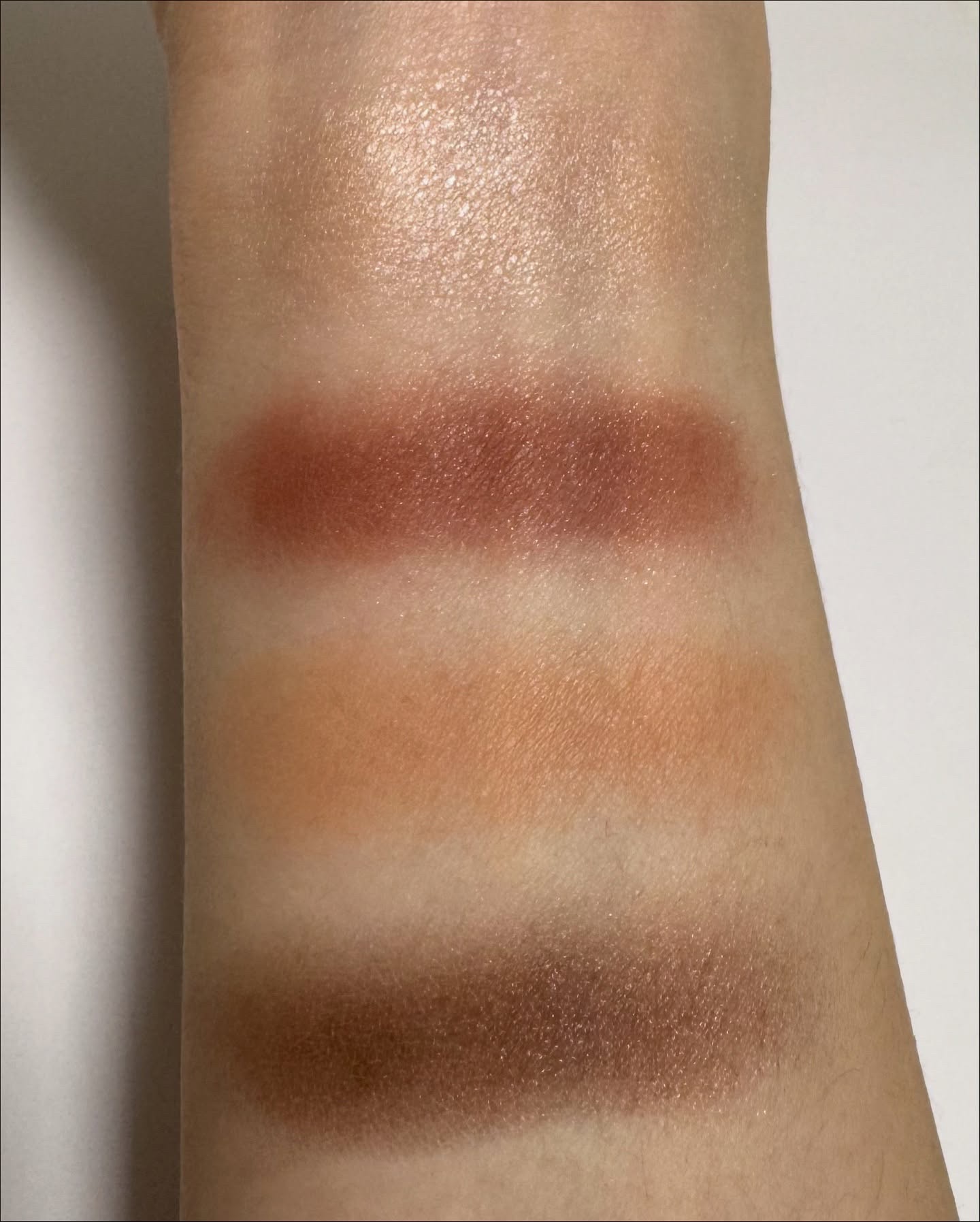 アディクション ザ シングル アイシャドウ マット/ADDICTION/単色アイシャドウを使ったクチコミ（3枚目）