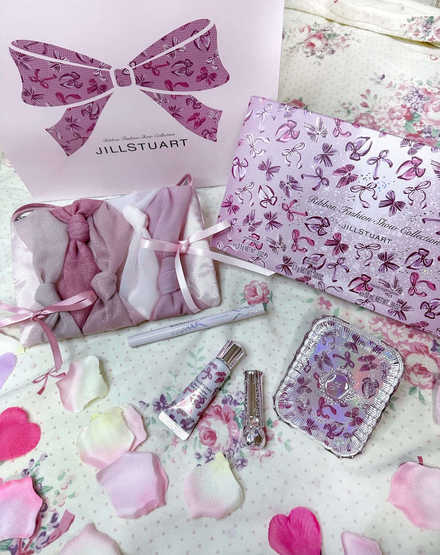 ジルスチュアート　リボンファッションショー コレクション/JILL STUART/メイクアップキットを使ったクチコミ（1枚目）