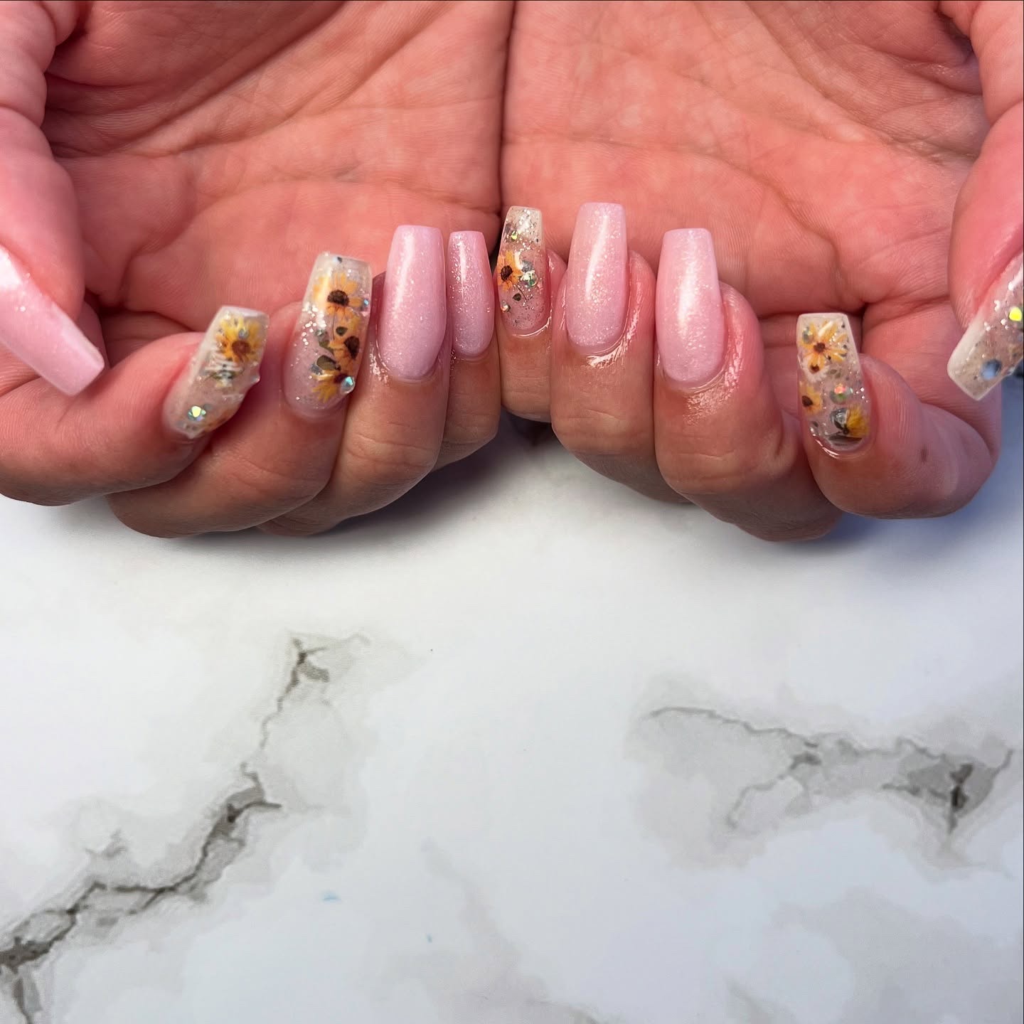 #ネイル,#ニュアンスネイル,#ジェルネイル,#ギャルネイル,#ネイル,#城陽ネイルのネイルデザイン