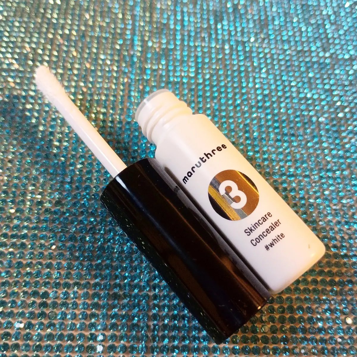 スキンケアコンシーラー ＃ホワイト/maruthree/リキッドコンシーラーを使ったクチコミ（2枚目）