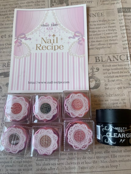 bom89 on LIPS 「ネイルレシピでのポチリ品ですカラーは1つはレッドで5色はお任せ..」(1枚目)