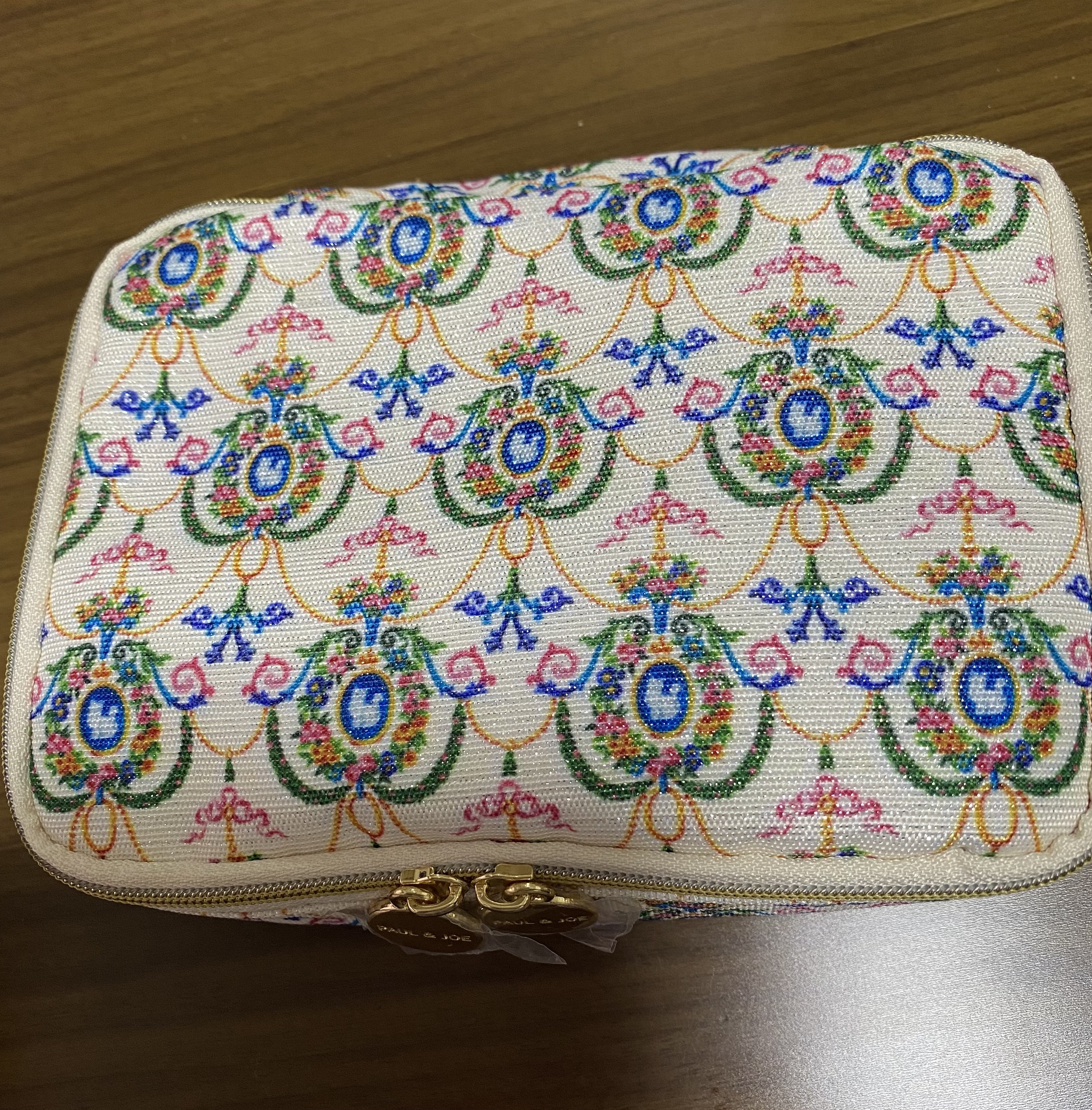 ポール&ジョーメイクアップコレクション2025/PAUL & JOE BEAUTE/メイクアップキットを使ったクチコミ（2枚目）