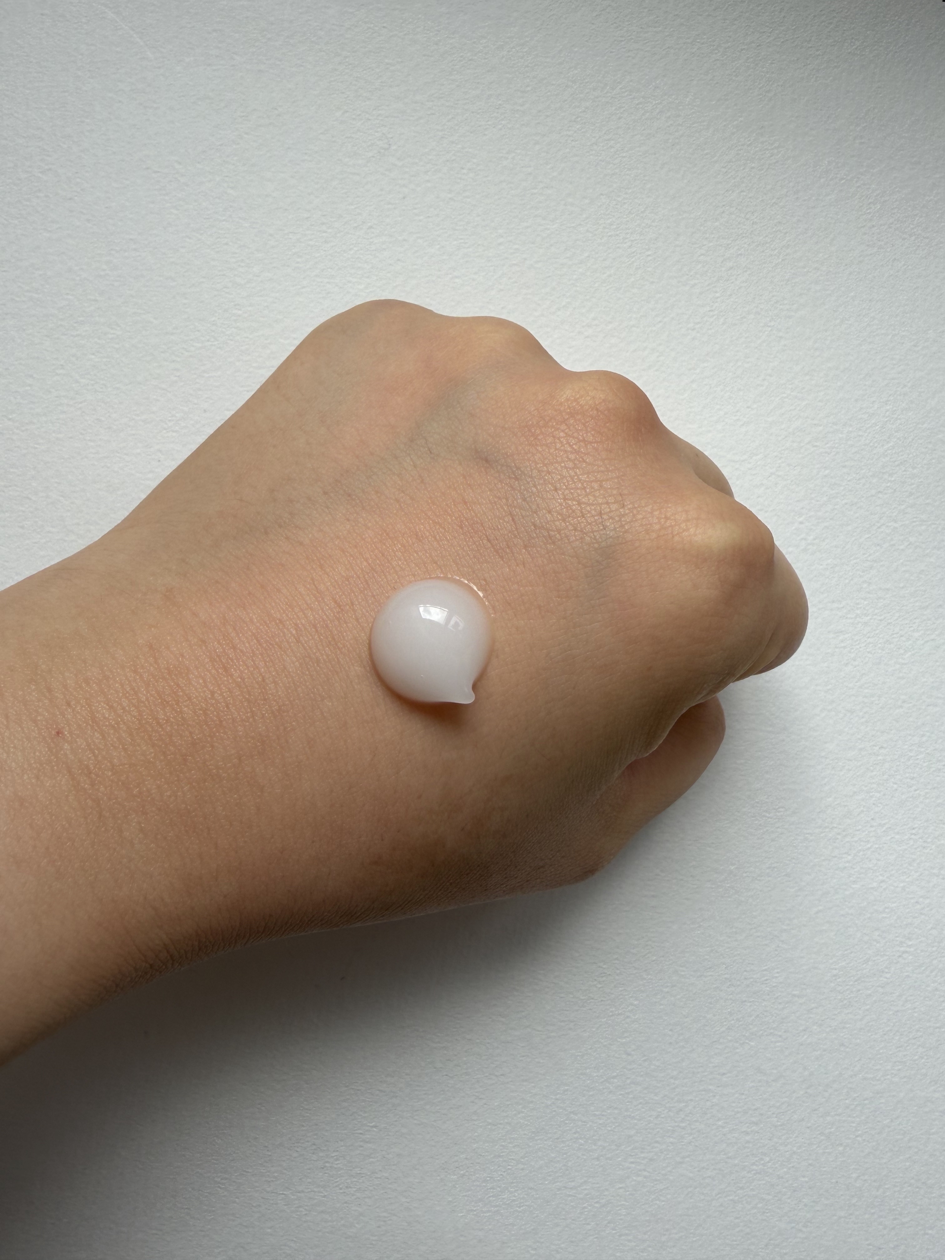 ヒップルン薬用ホワイトクリーム＜医薬部外品＞/PEACH JOHN/デリケートゾーンケアを使ったクチコミ（2枚目）