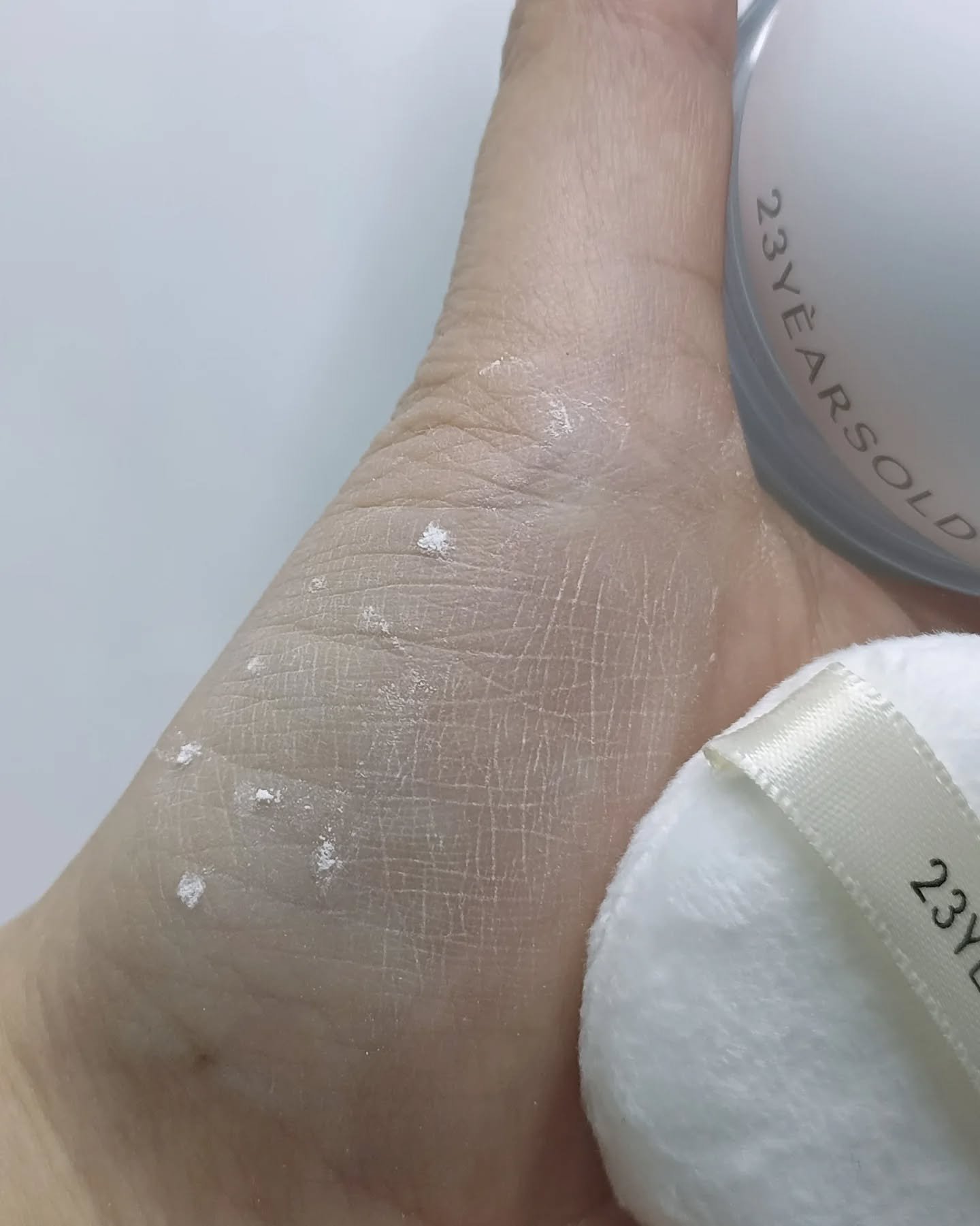 ダーマシンゼロセバムライスパウダー/23years old/ルースパウダーを使ったクチコミ（3枚目）