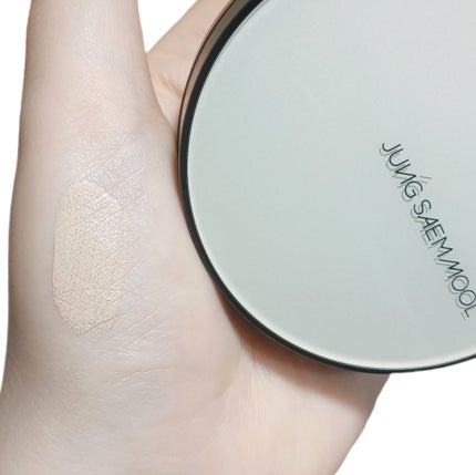 JUNG SAEM MOOL エッセンシャル スキン ヌーダー クッションのクチコミ「
ジョンセンムル (jungsaemmool) は
韓国トップメイクアップ
アーティストのコス.....」(3枚目)