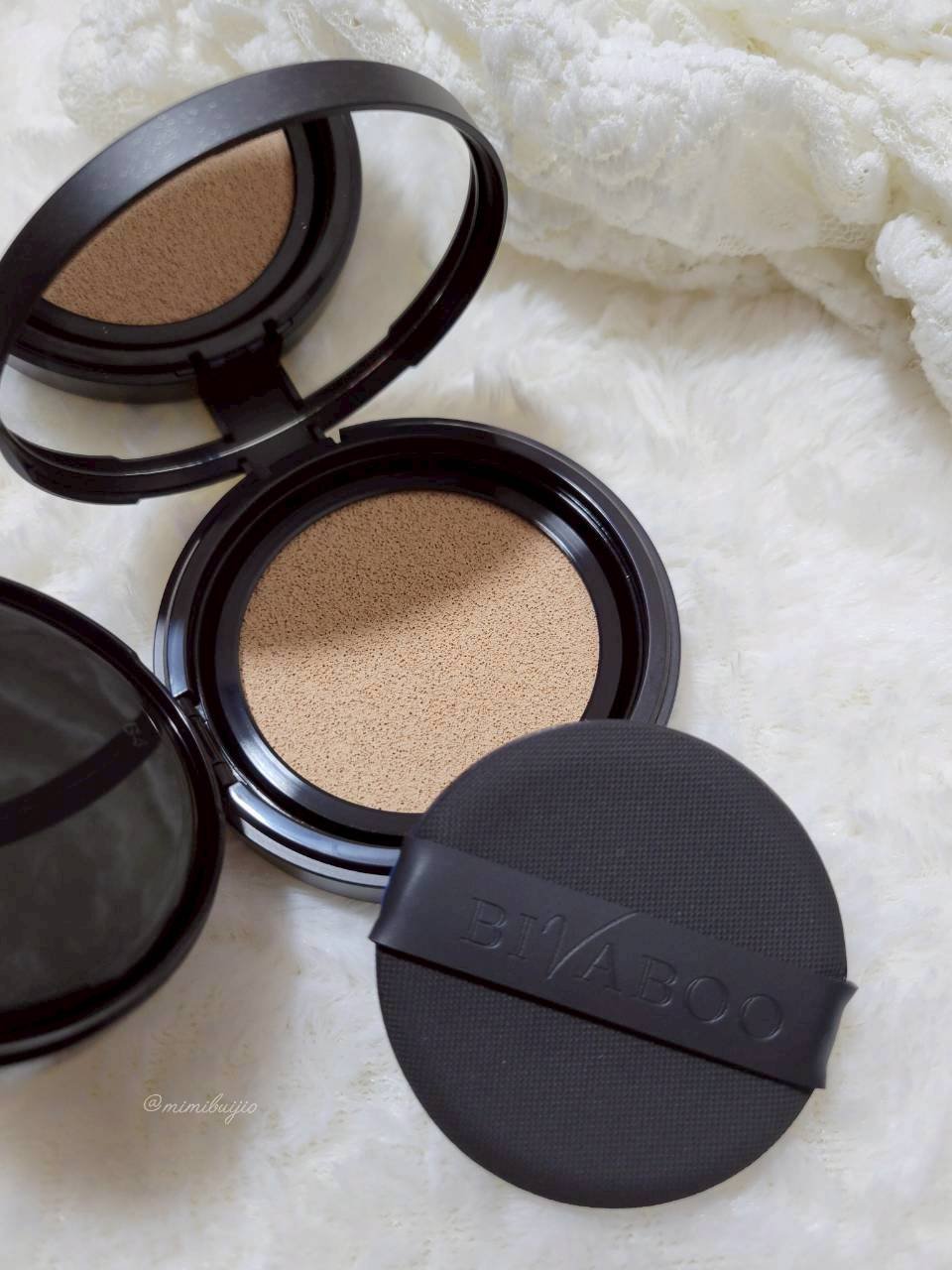 ベルベットジュエルクッション/BIVABOO/クッションファンデーションを使ったクチコミ（2枚目）