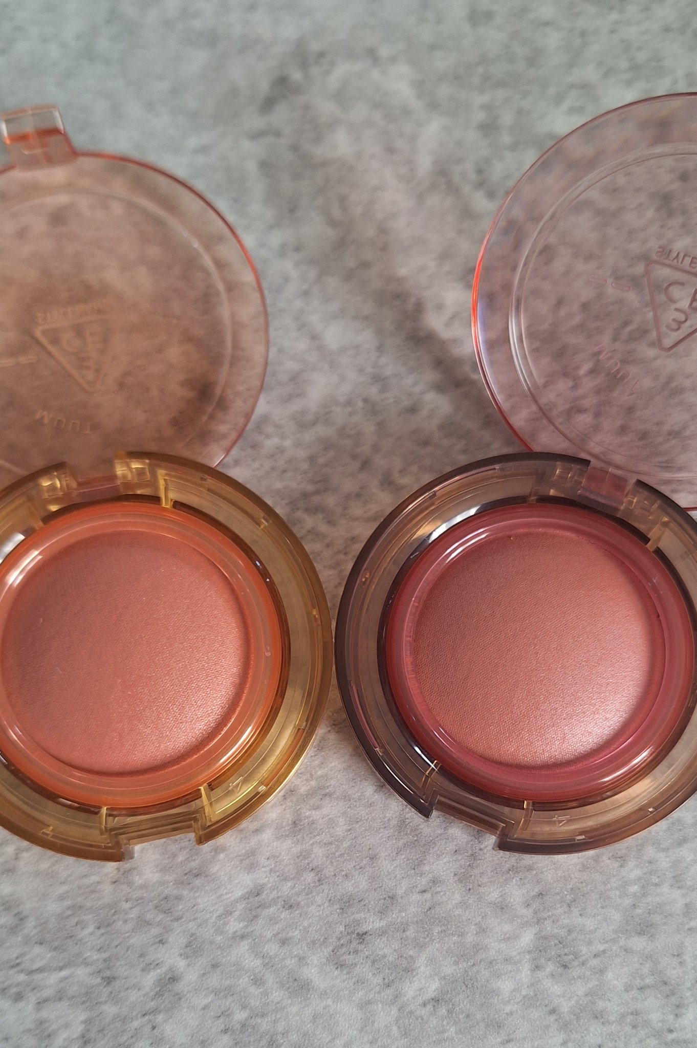 バウンシー ブラーバーム ピンクペタル/3CE/ジェル・クリームチークを使ったクチコミ（2枚目）