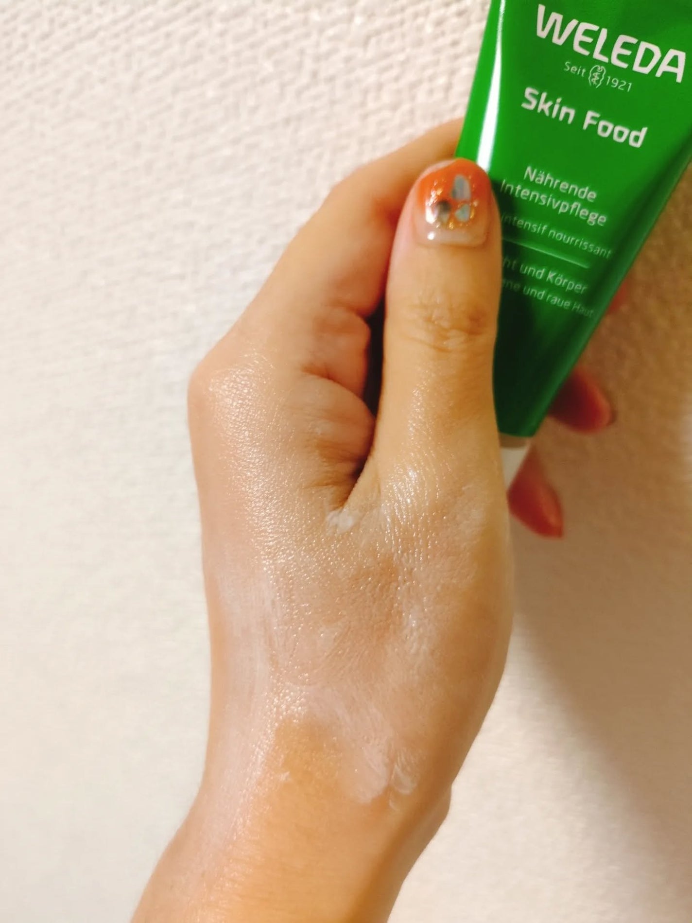 スキンフード /WELEDA/ボディクリームを使ったクチコミ(3枚目)