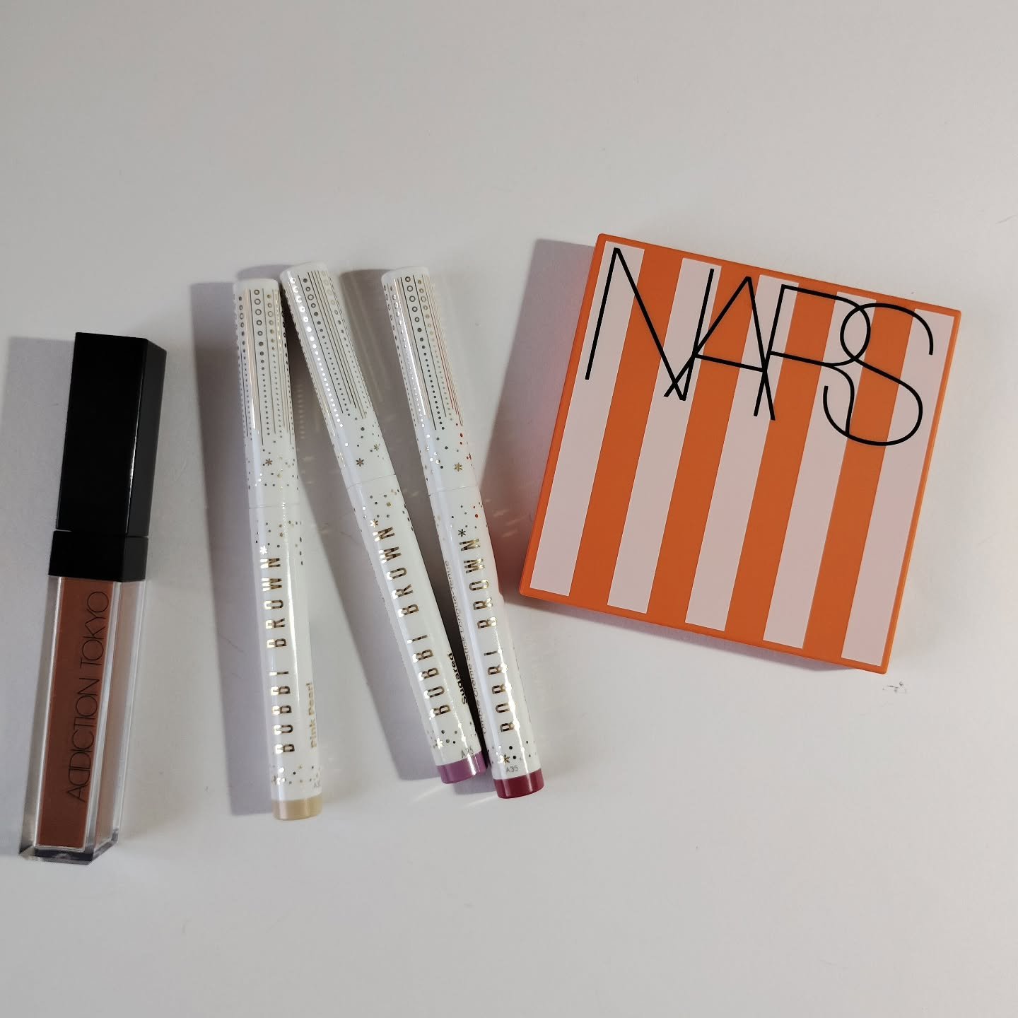 ロングウェア クリーム シャドウ スティック/BOBBI BROWN/スティックアイシャドウを使ったクチコミ（1枚目）