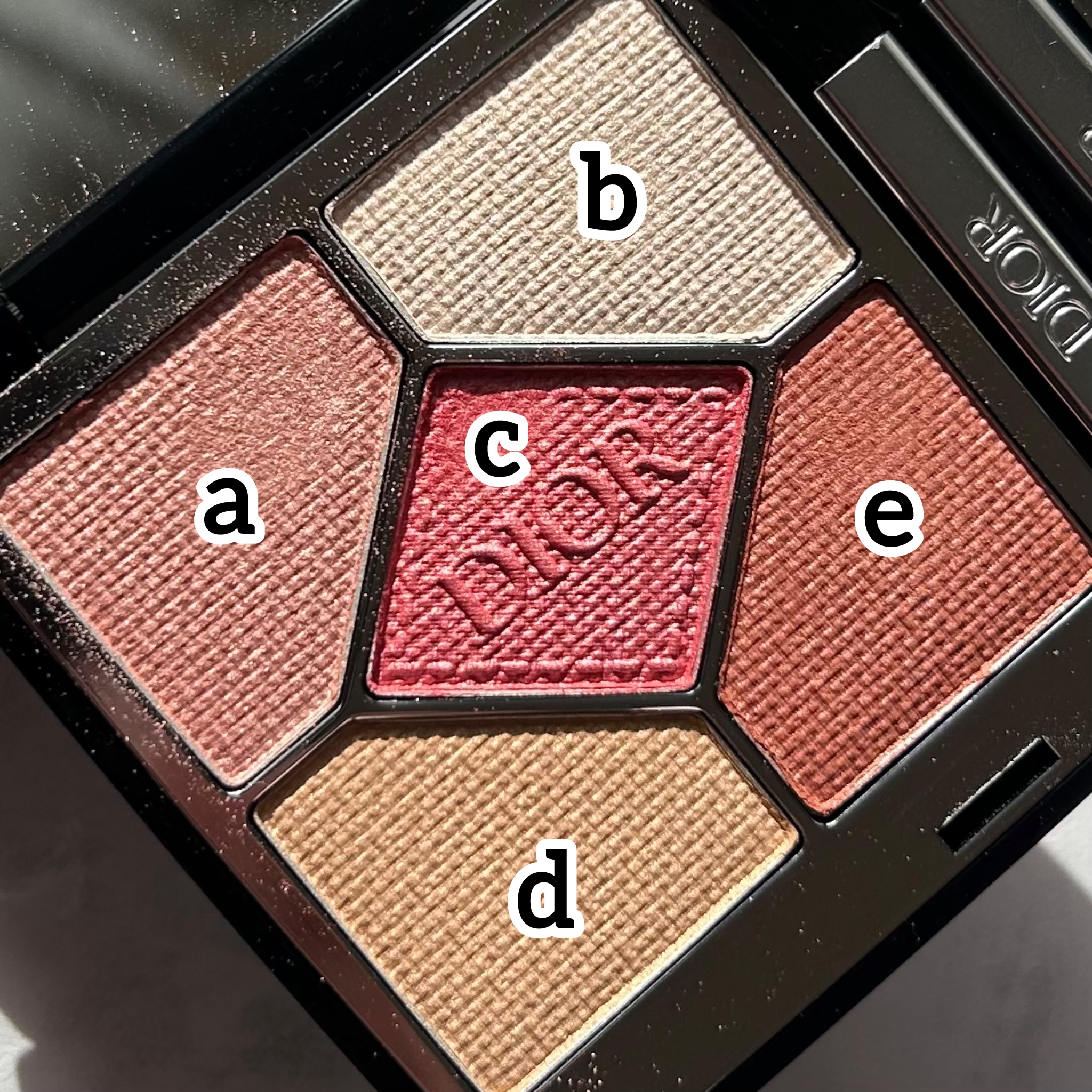 【旧】ディオールショウ サンク クルール （スプリング コレクション 2024 限定品）/Dior/アイシャドウを使ったクチコミ（2枚目）