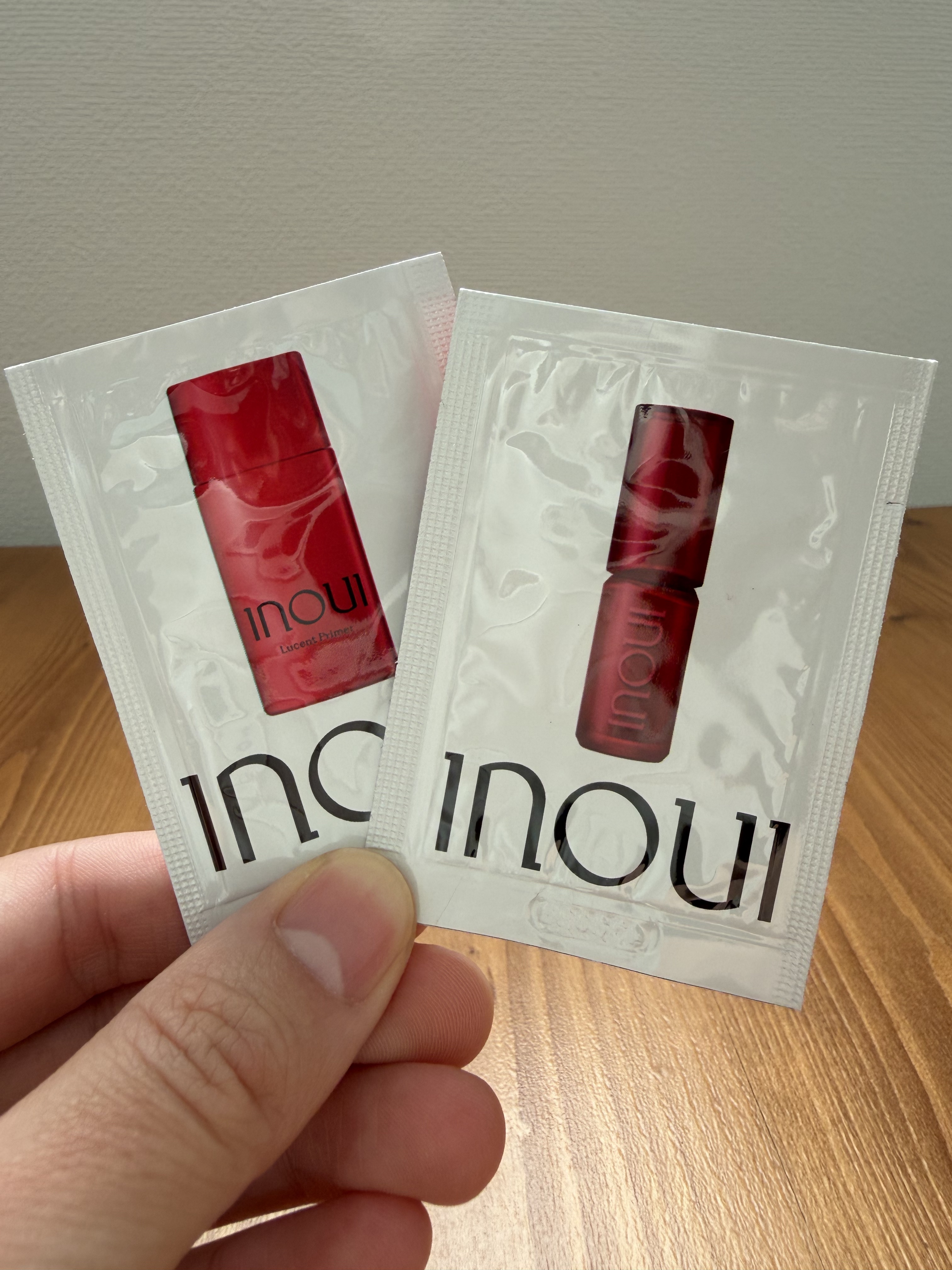 インウイ リキッドファンデーション 01/INOUI/リキッドファンデーションを使ったクチコミ（1枚目）
